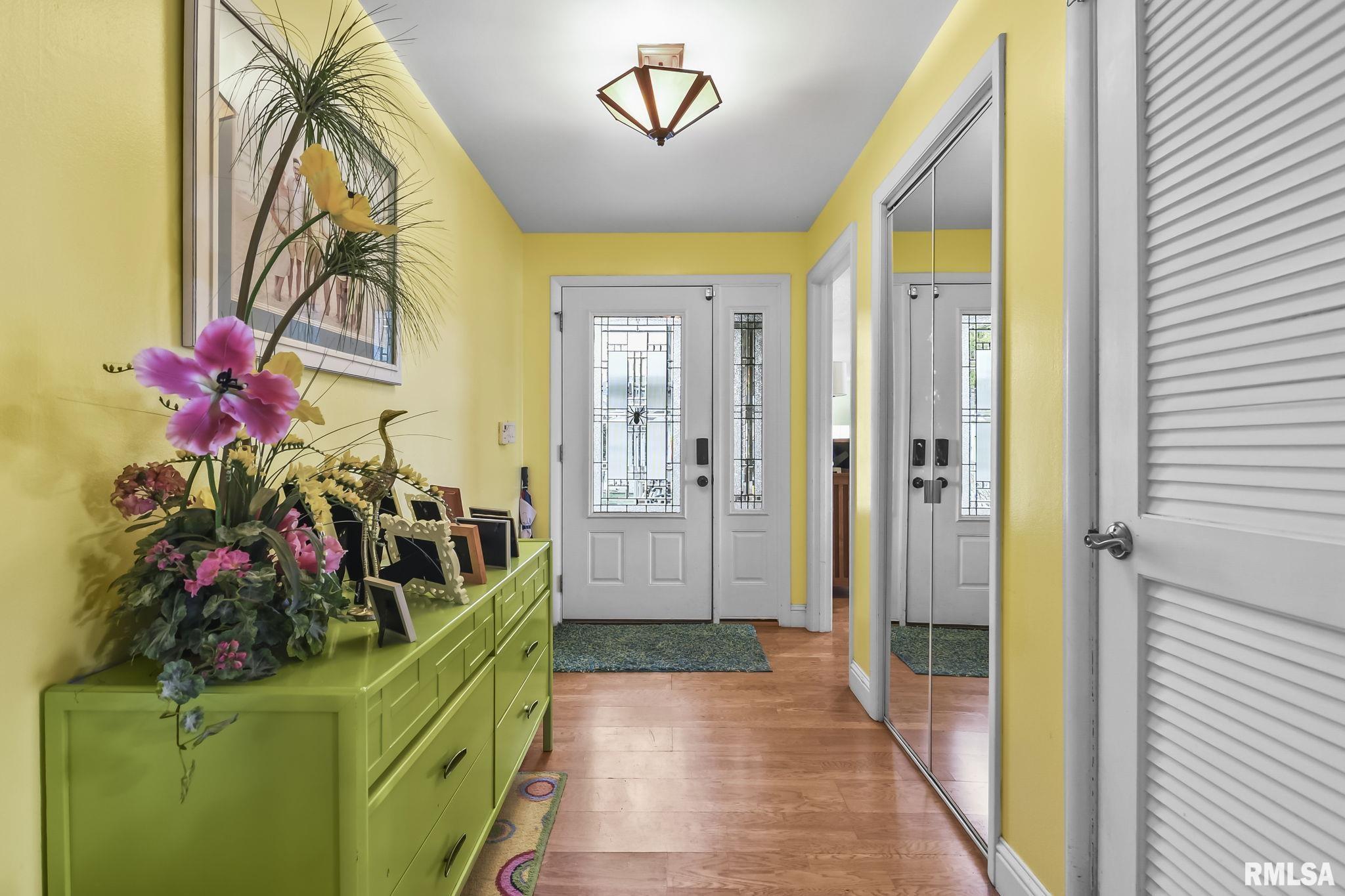 38 N Cotton Hill Lane