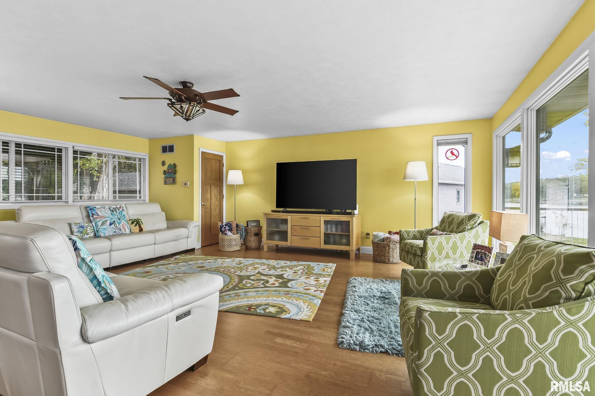 38 N Cotton Hill Lane