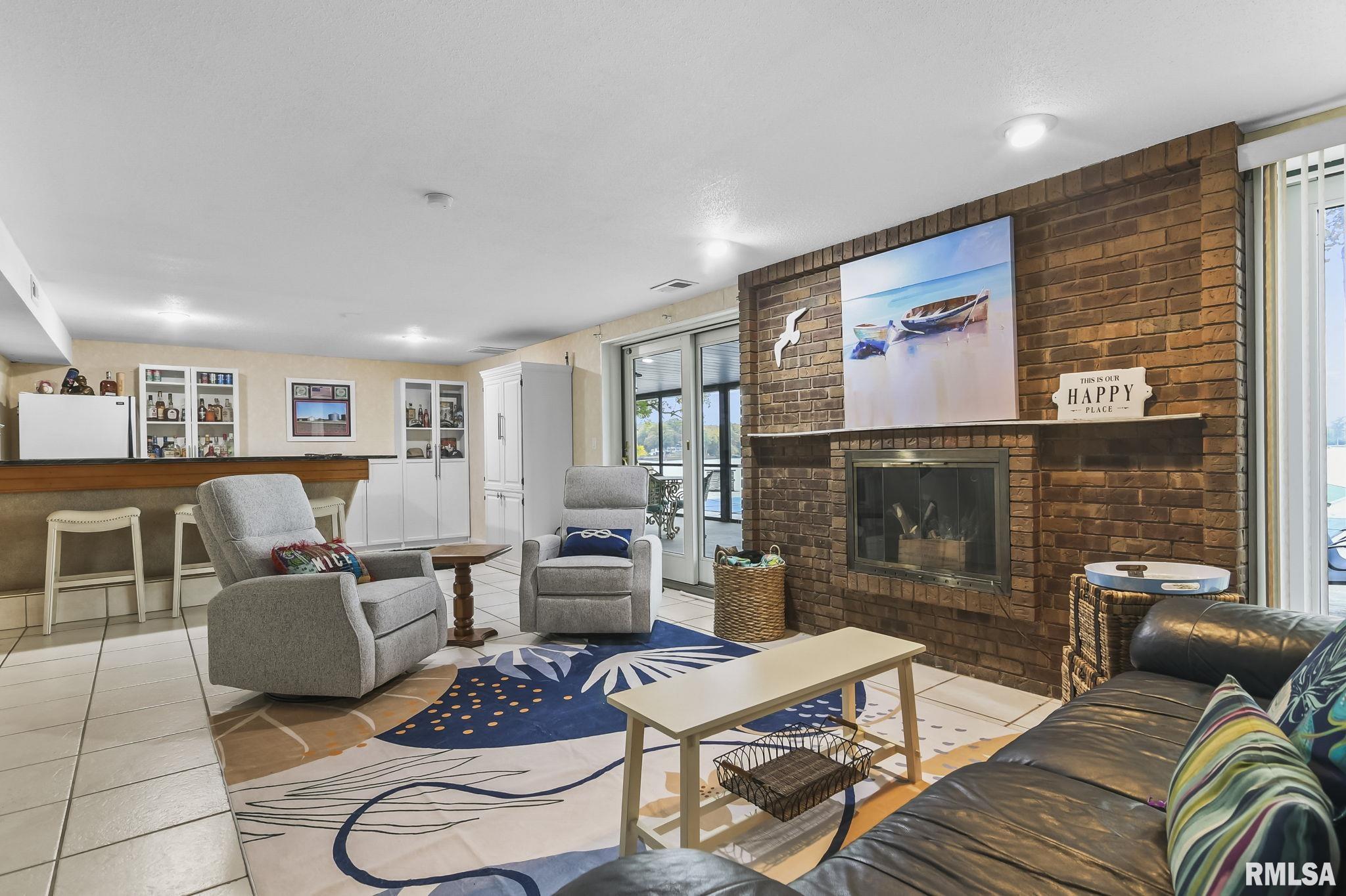 38 N Cotton Hill Lane