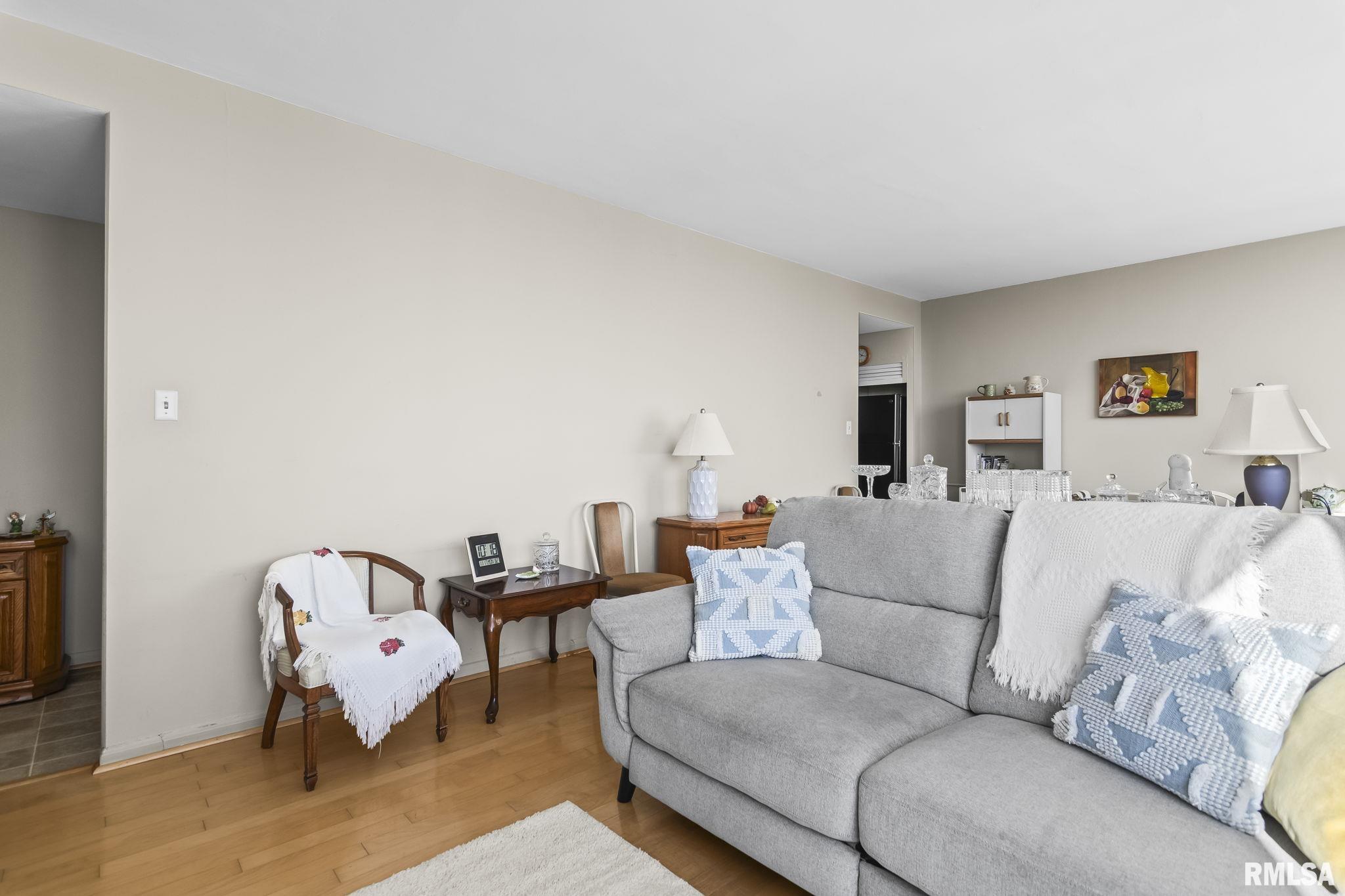 718 S 7TH Street Unit: 1003