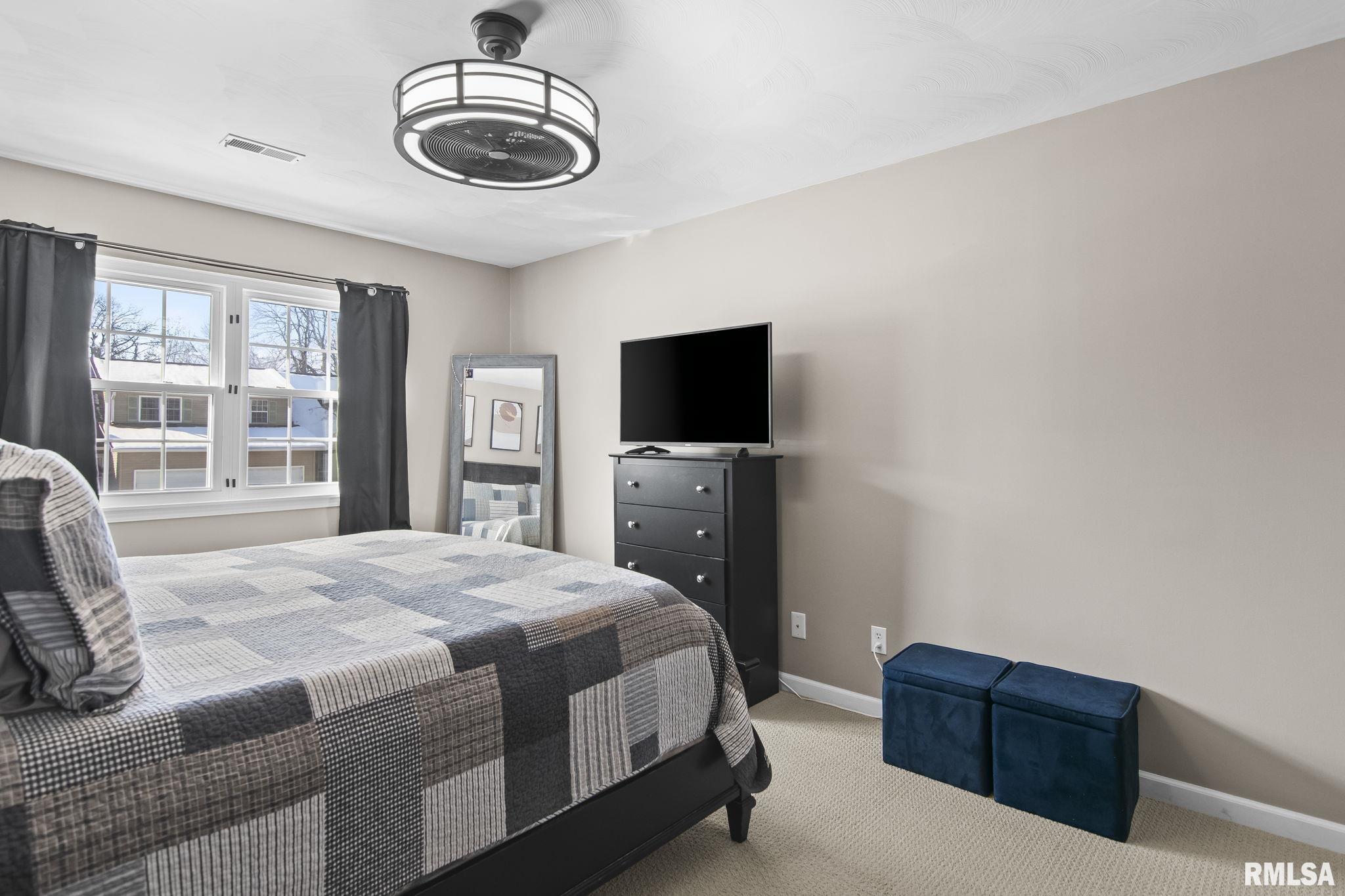 14 Woodbury Hill Lane