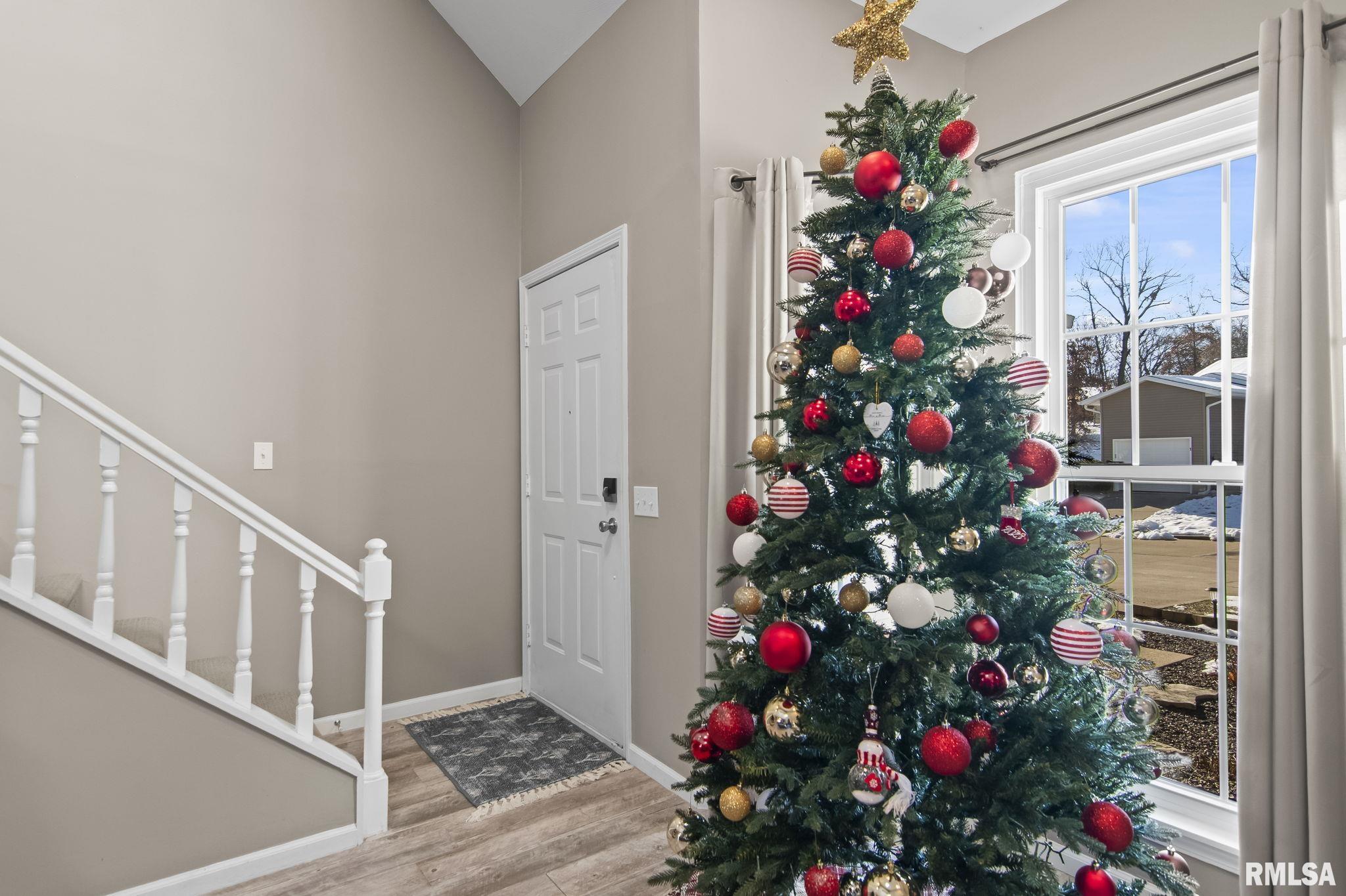 14 Woodbury Hill Lane