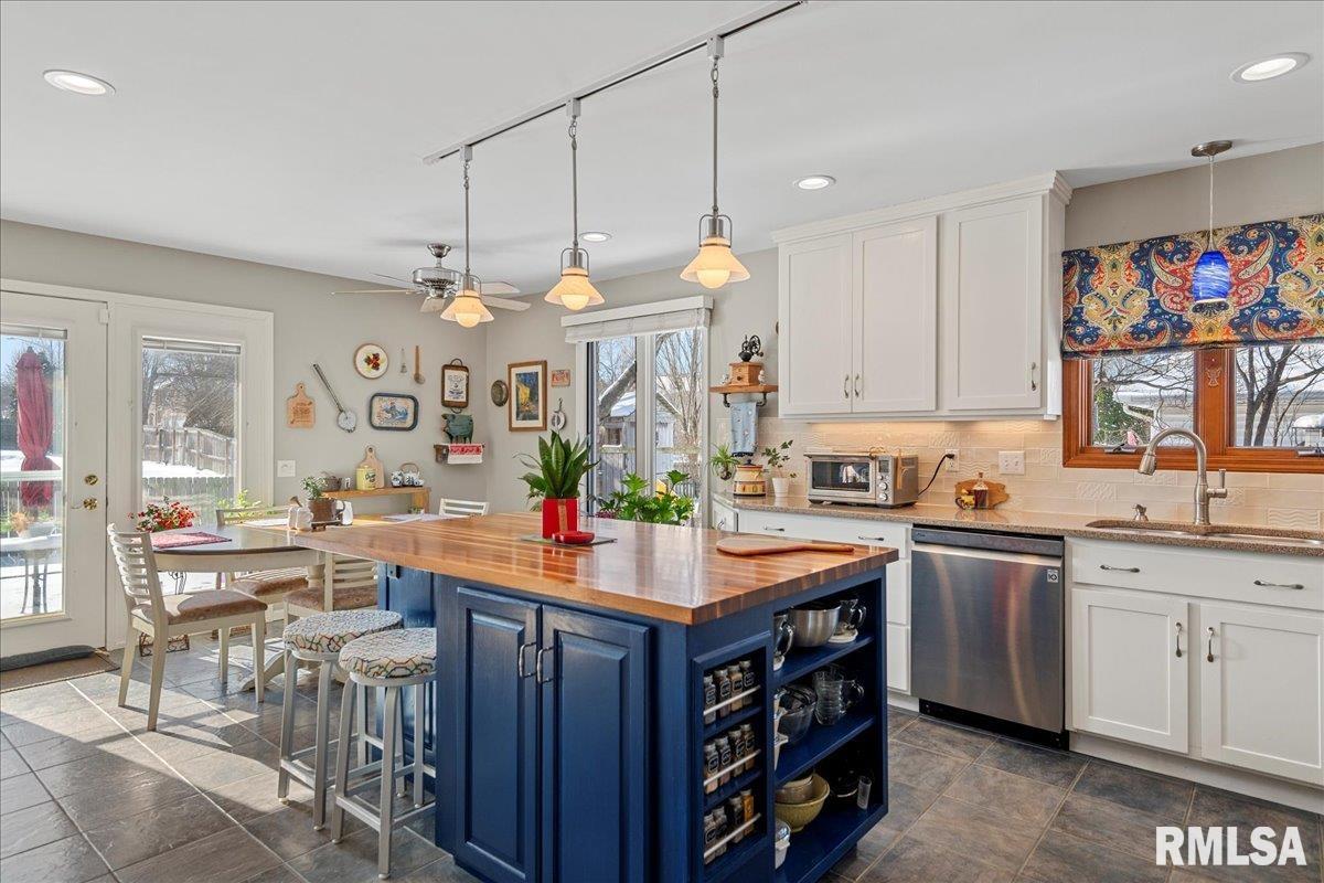 2612 Cedar Pond Drive