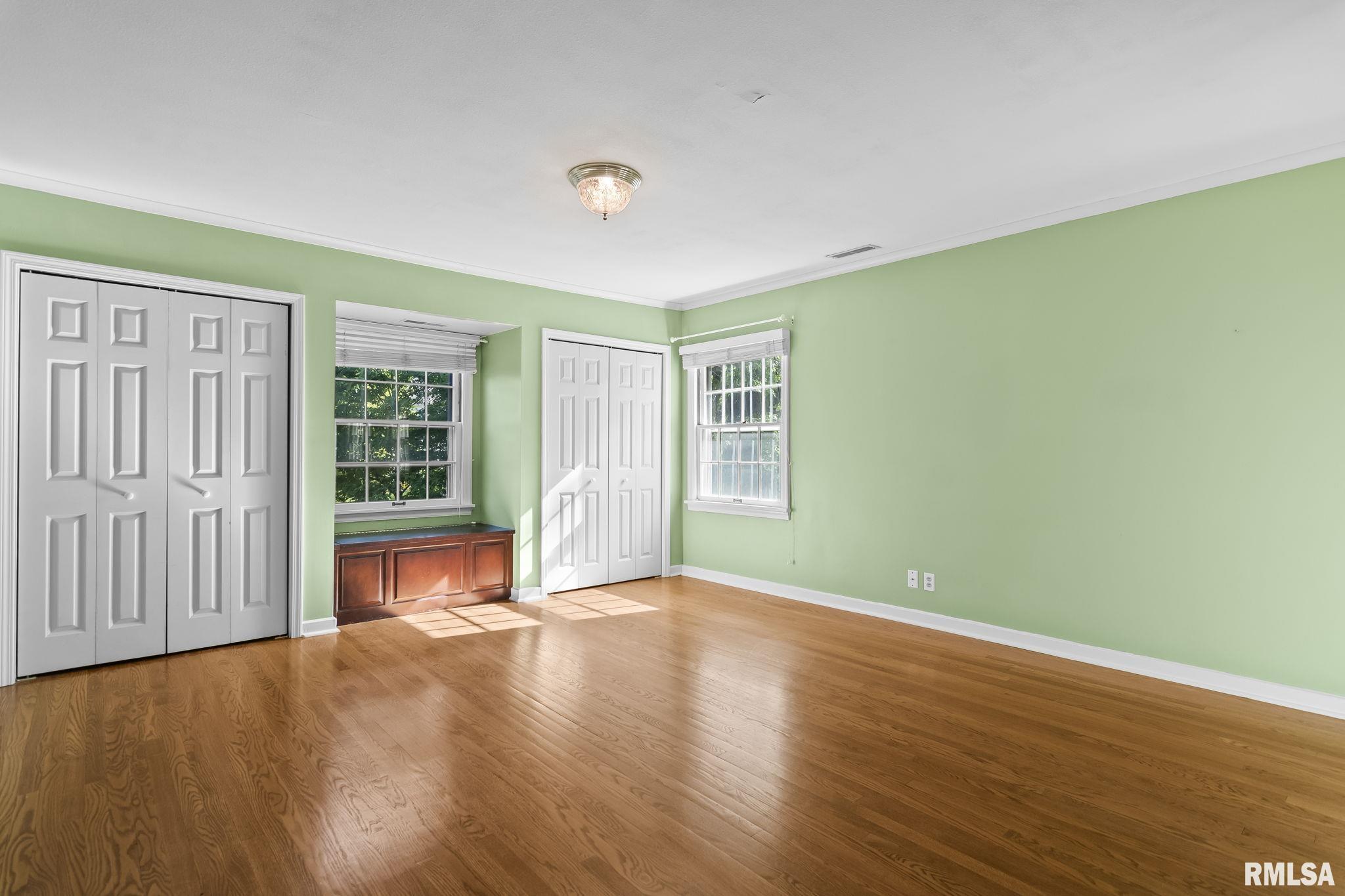 10 SUNSET Lane
