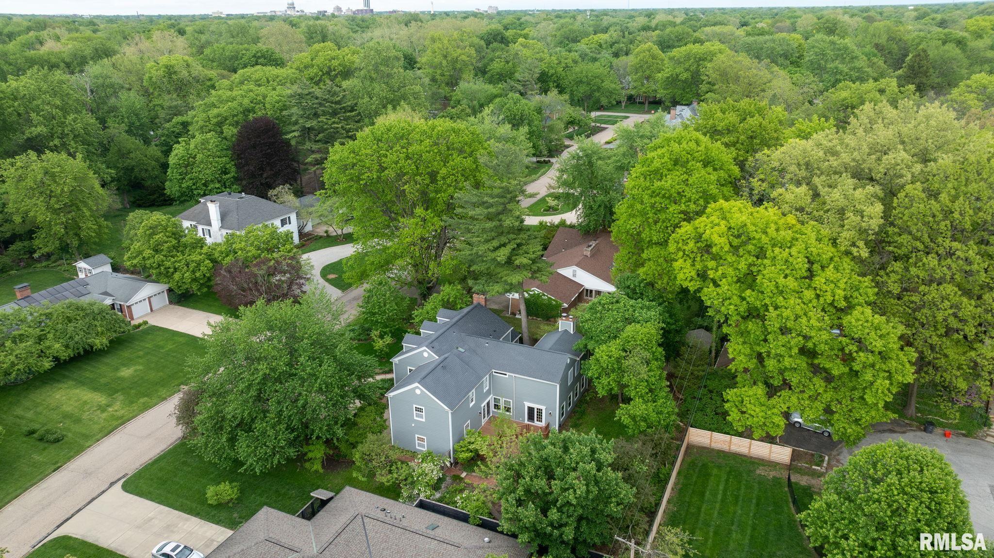10 SUNSET Lane