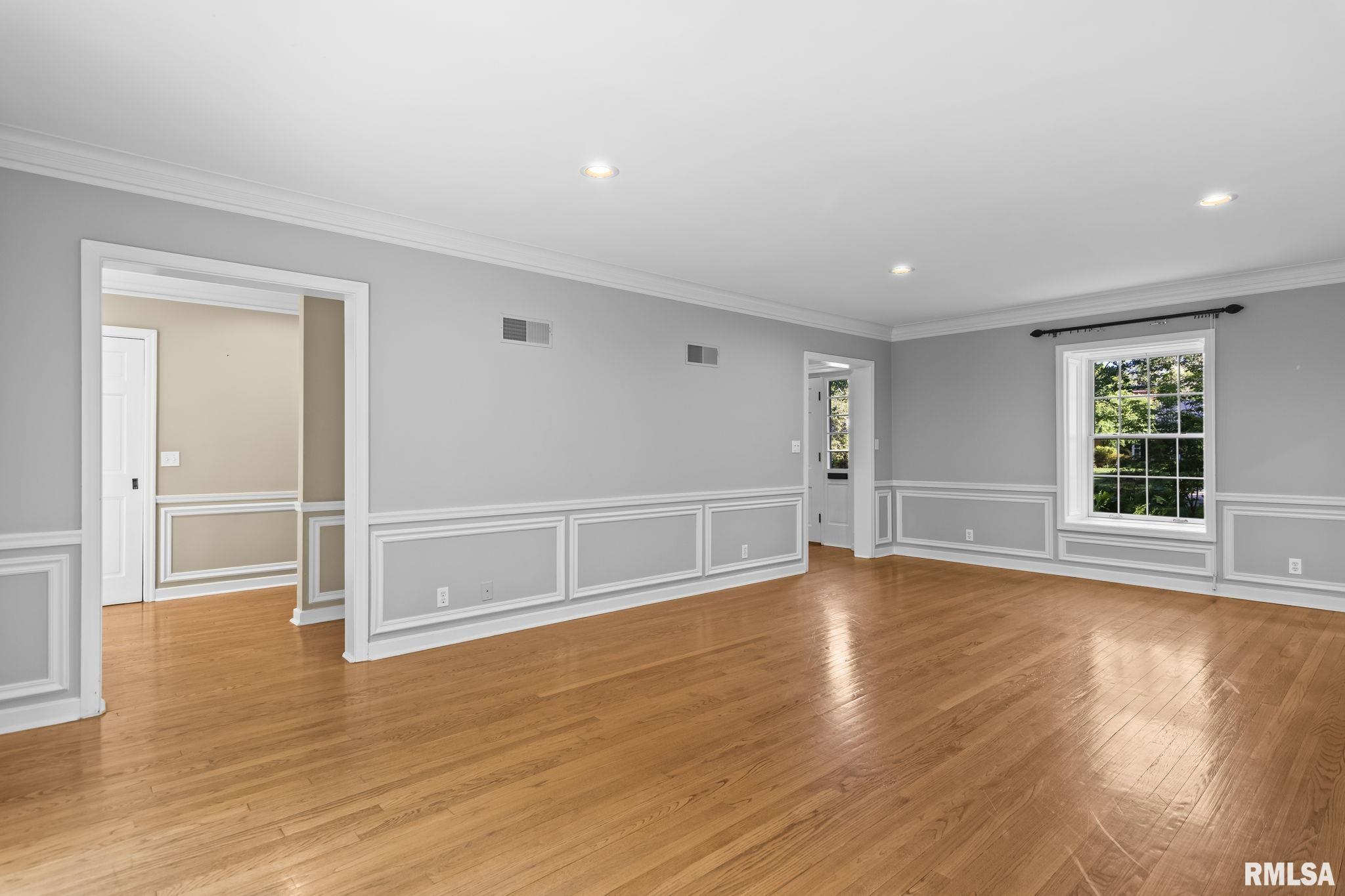 10 SUNSET Lane