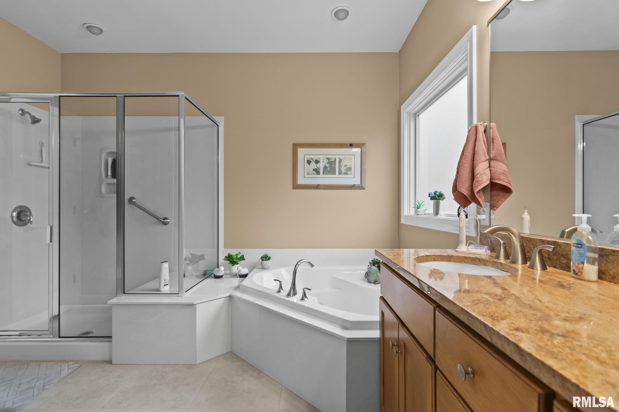 2216 Charlack Avenue