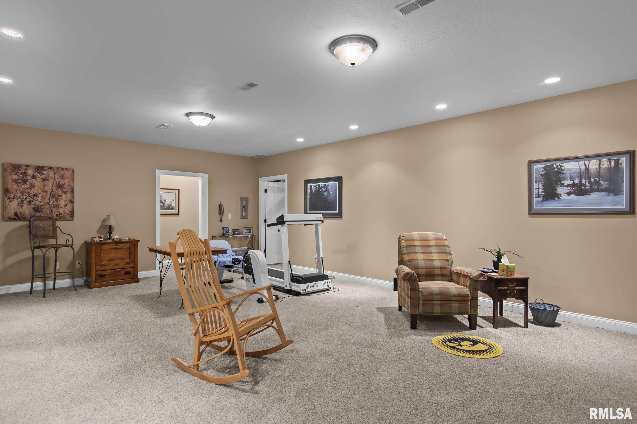 2216 Charlack Avenue