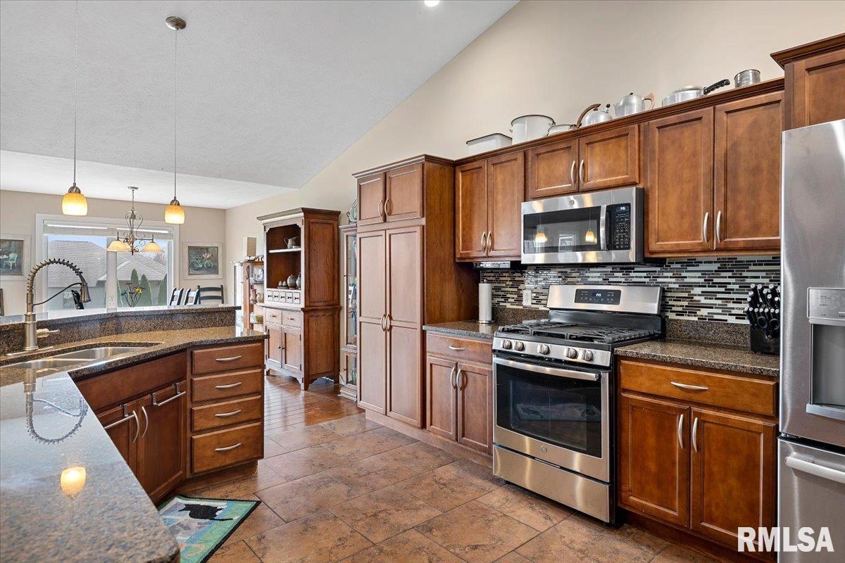 4090 Highbury Drive