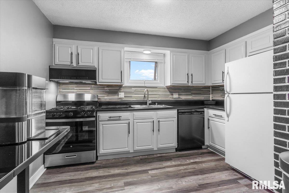 1914 Jeanette Lane Unit: 6