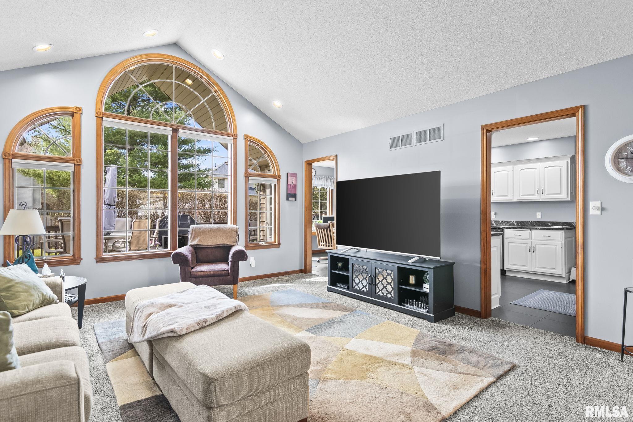 3924 OLD MILL Lane