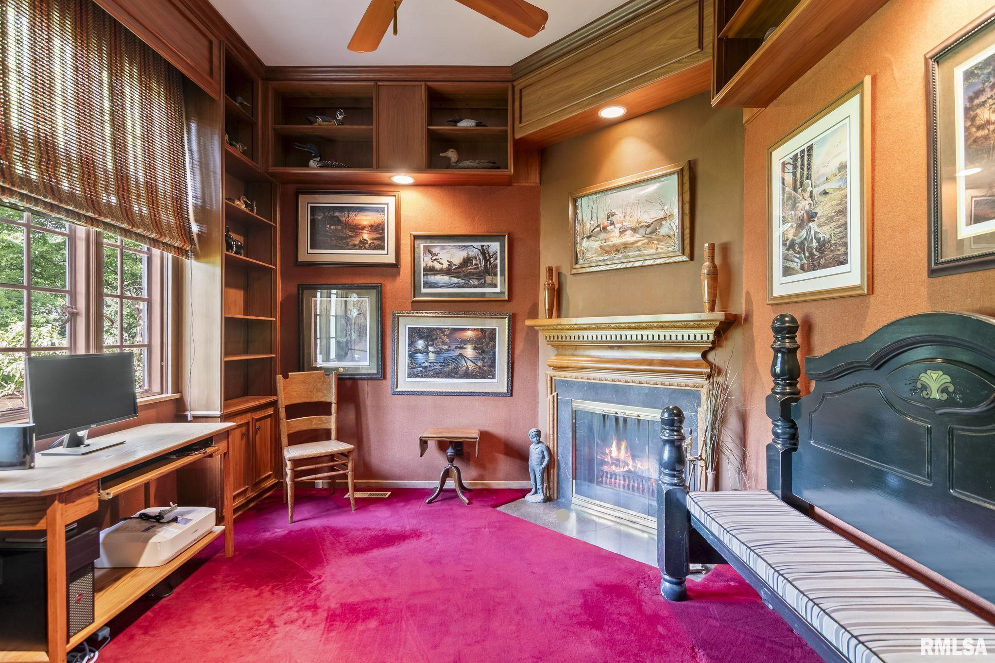 1050 WILLIAMS Boulevard