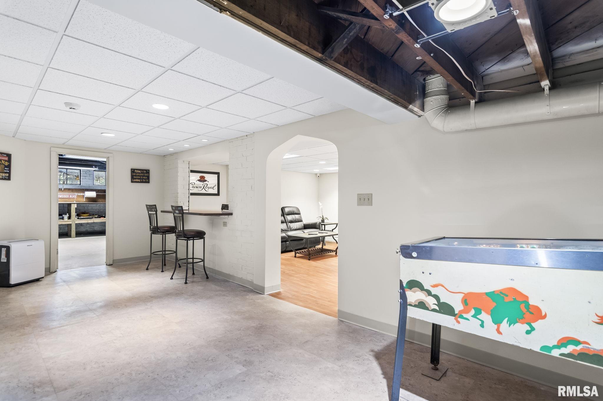 1050 WILLIAMS Boulevard