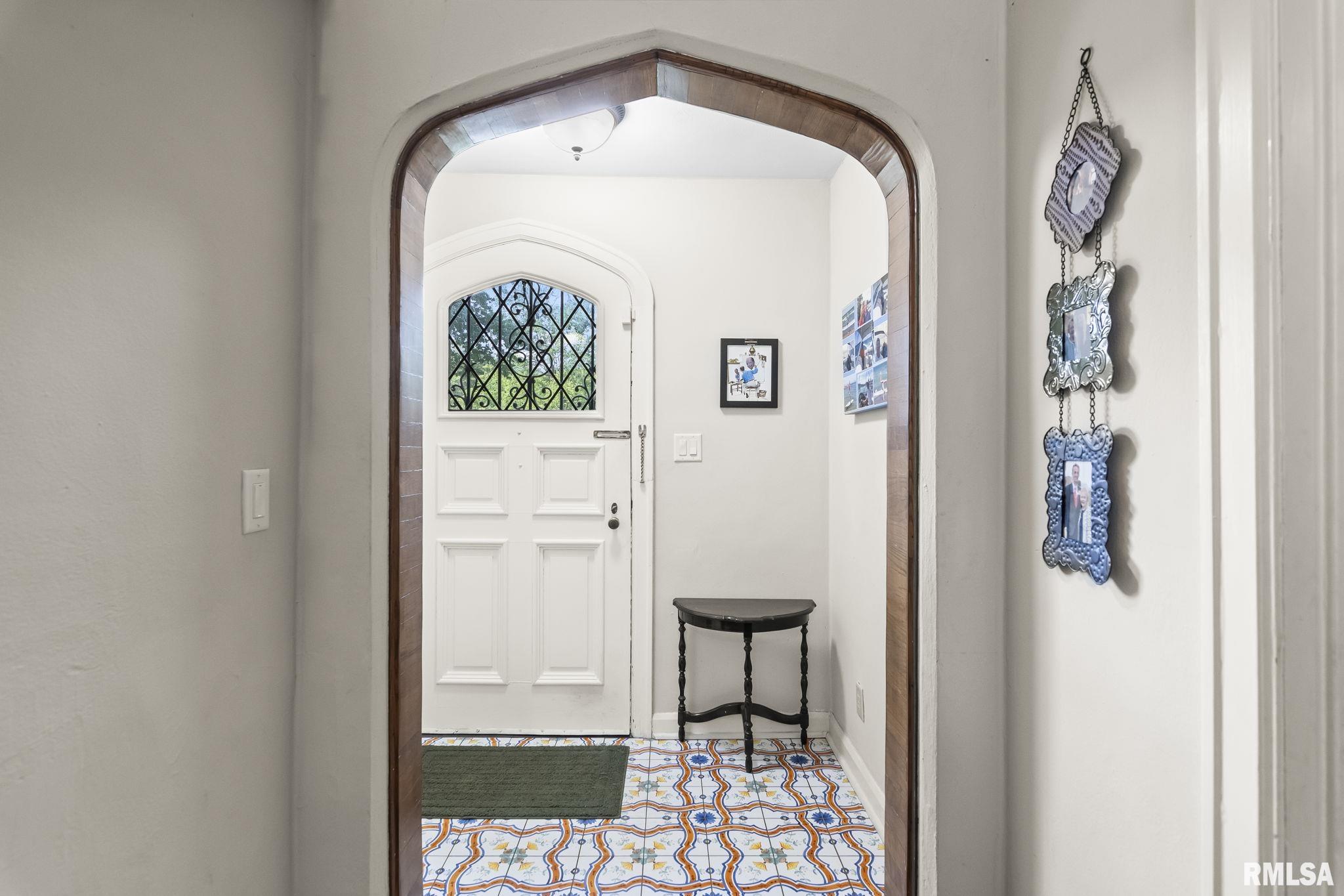 1050 WILLIAMS Boulevard