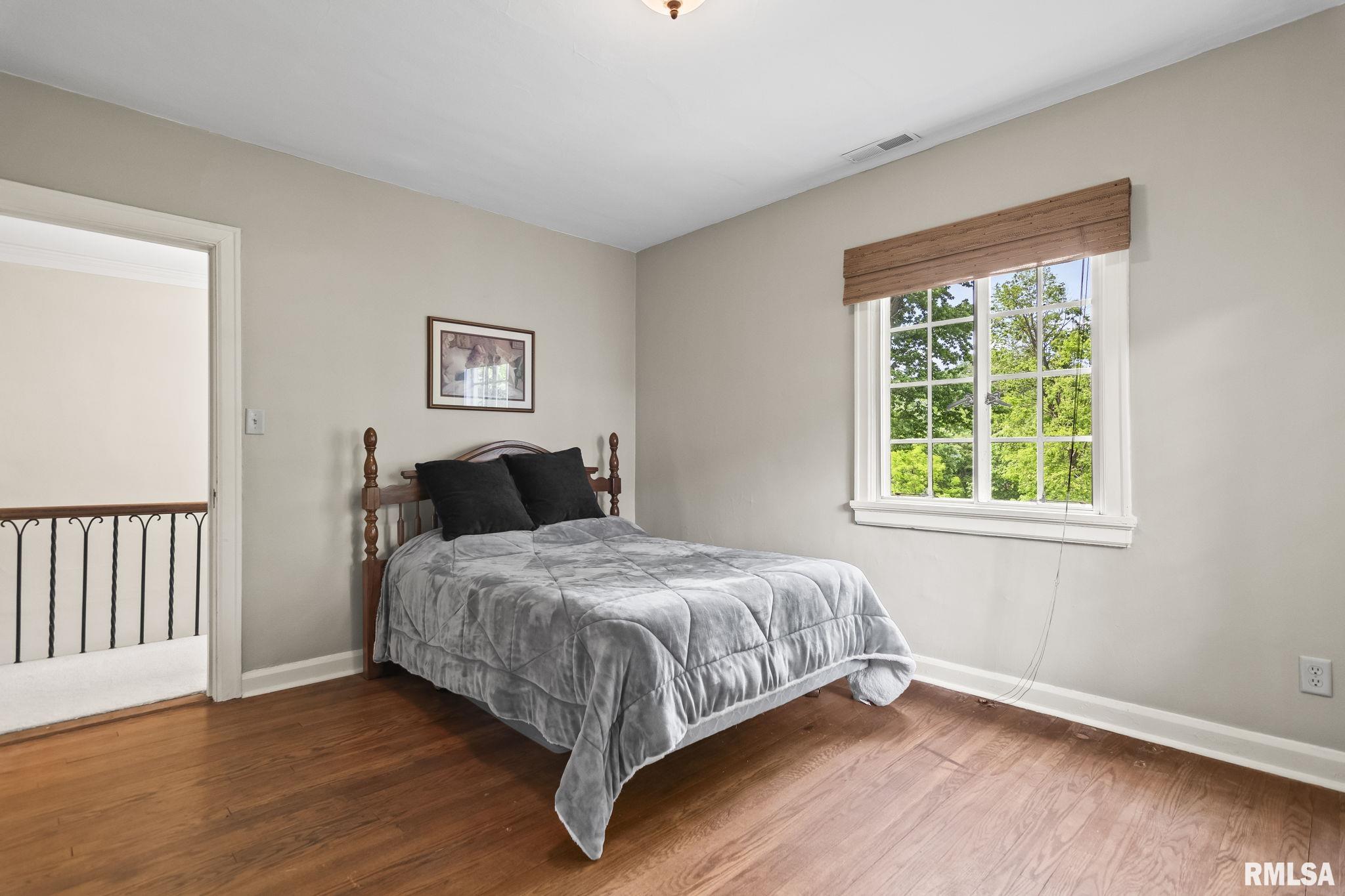 1050 WILLIAMS Boulevard