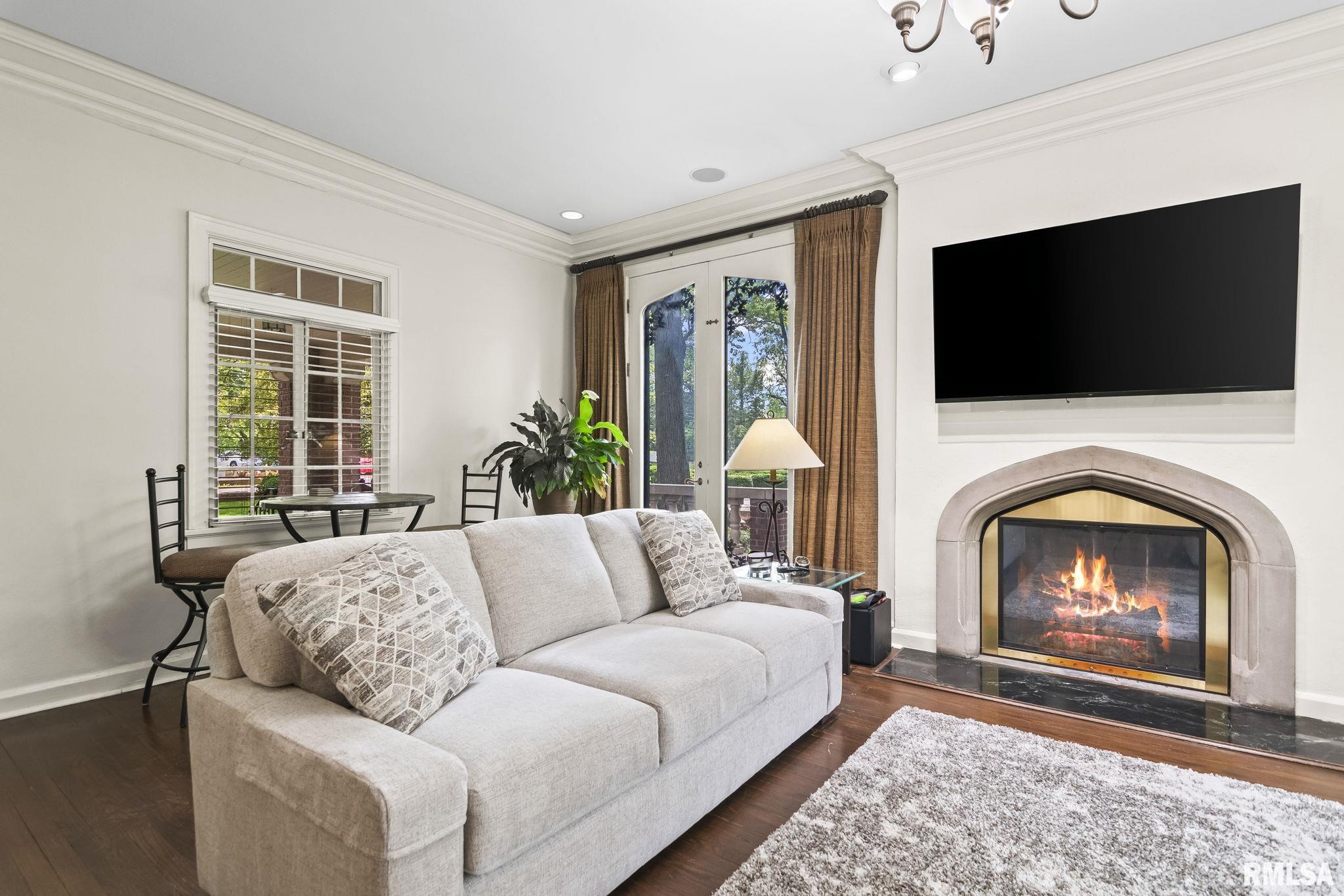 1050 WILLIAMS Boulevard