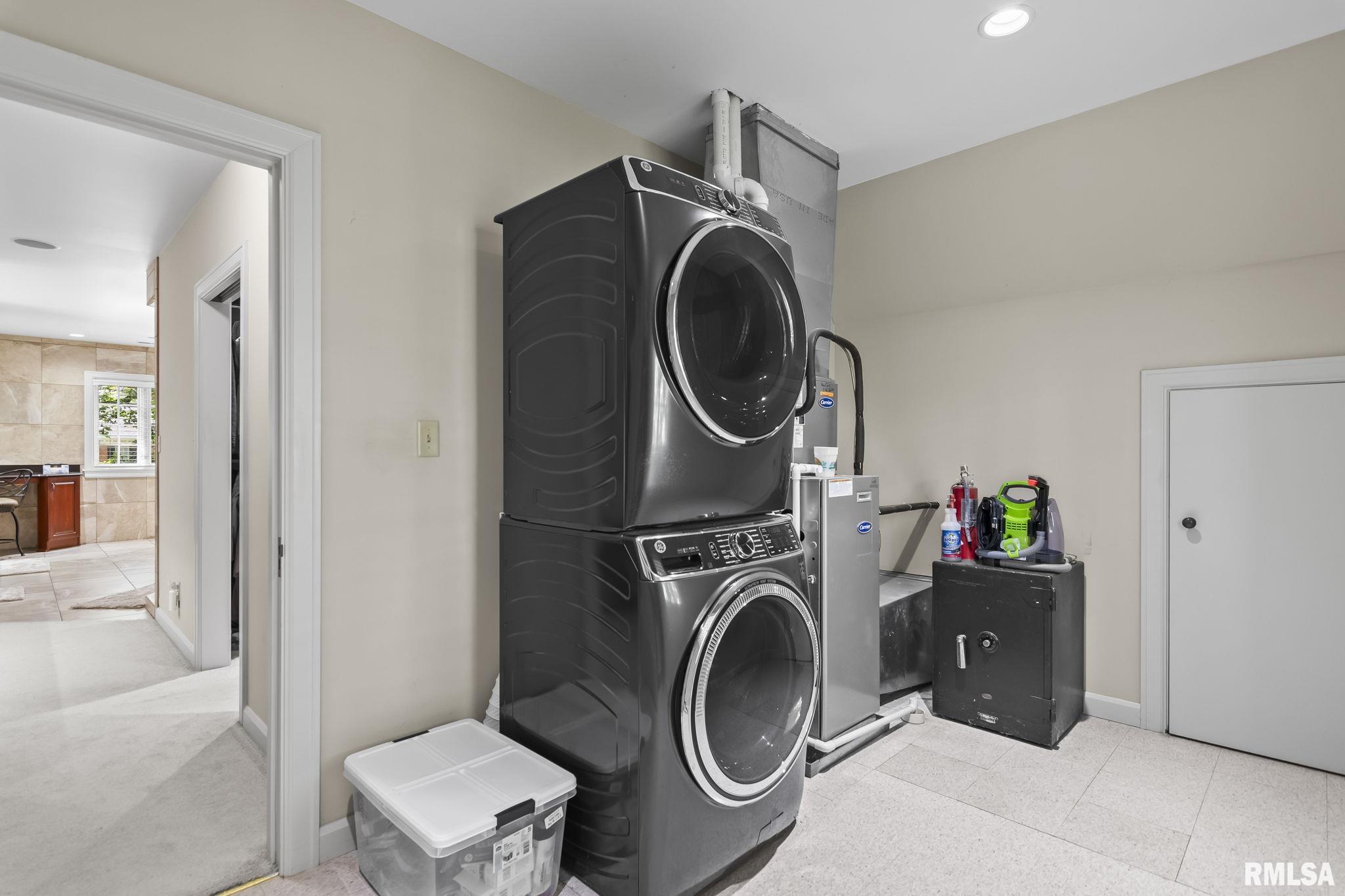 1050 WILLIAMS Boulevard