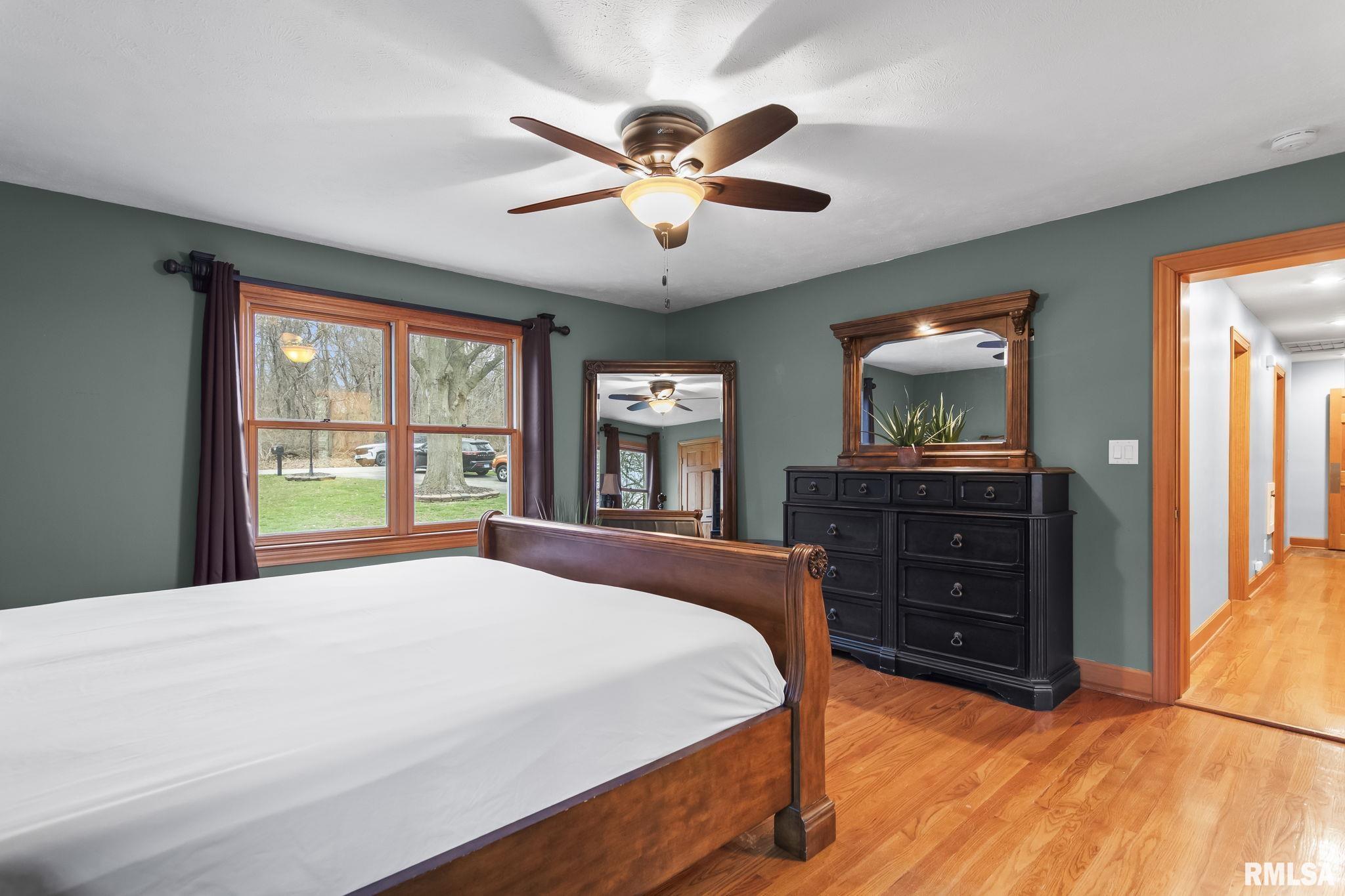 180 East Hazel Dell Lane