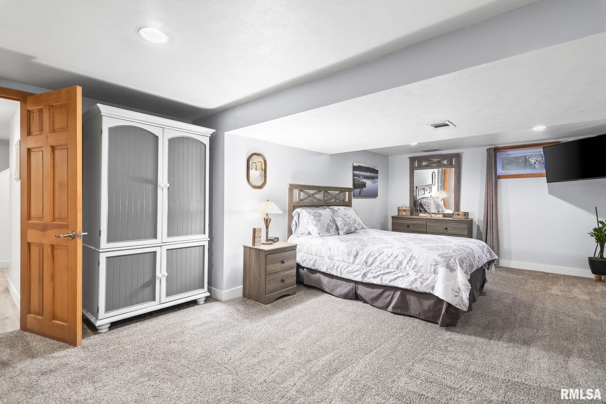 180 East Hazel Dell Lane