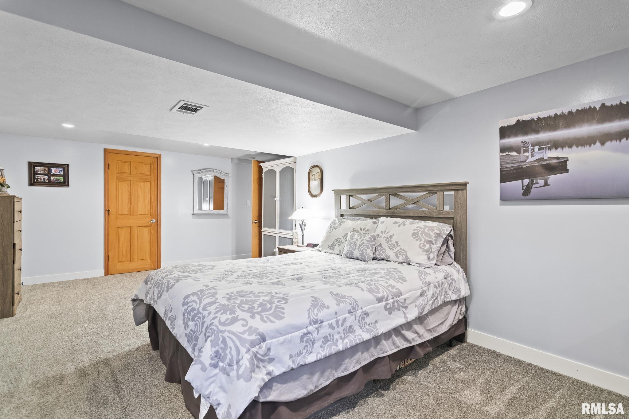 180 East Hazel Dell Lane