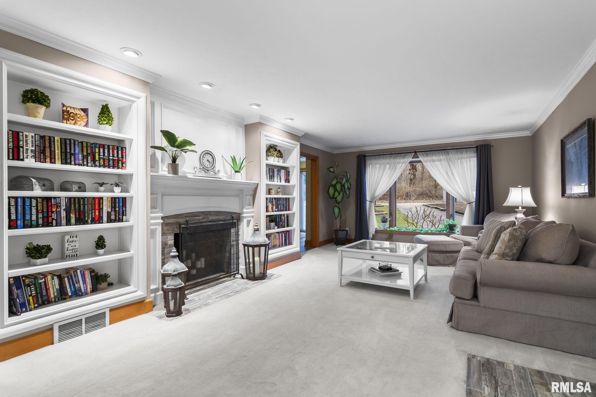 180 East Hazel Dell Lane