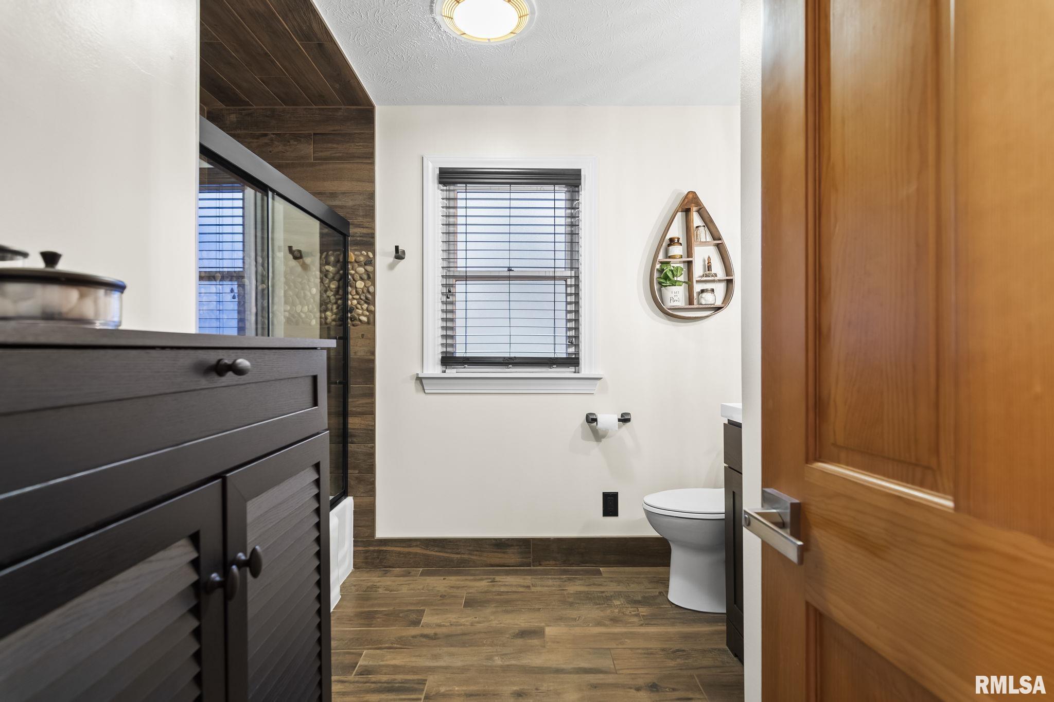 180 East Hazel Dell Lane