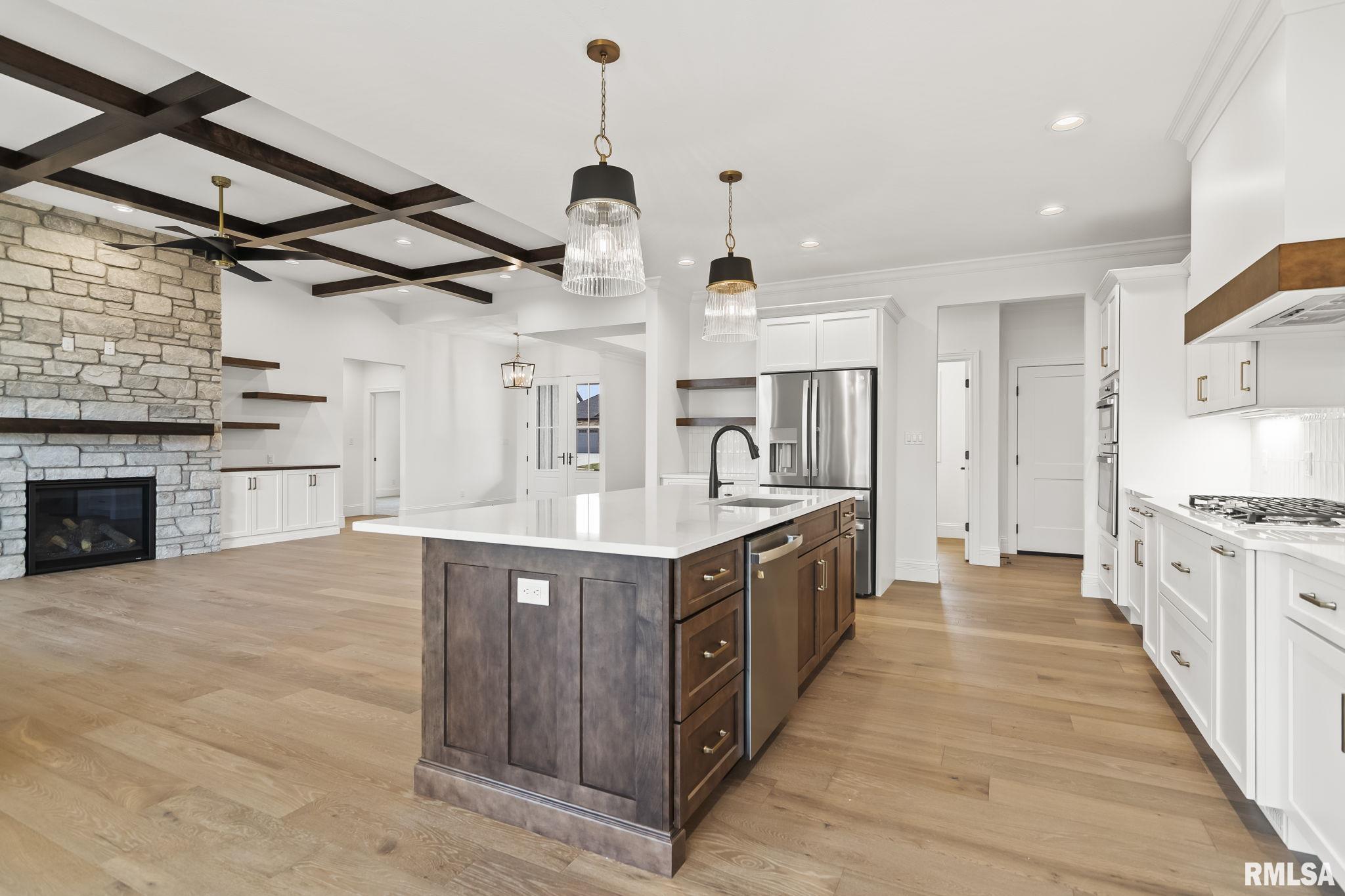 1807 WILLOW BEND