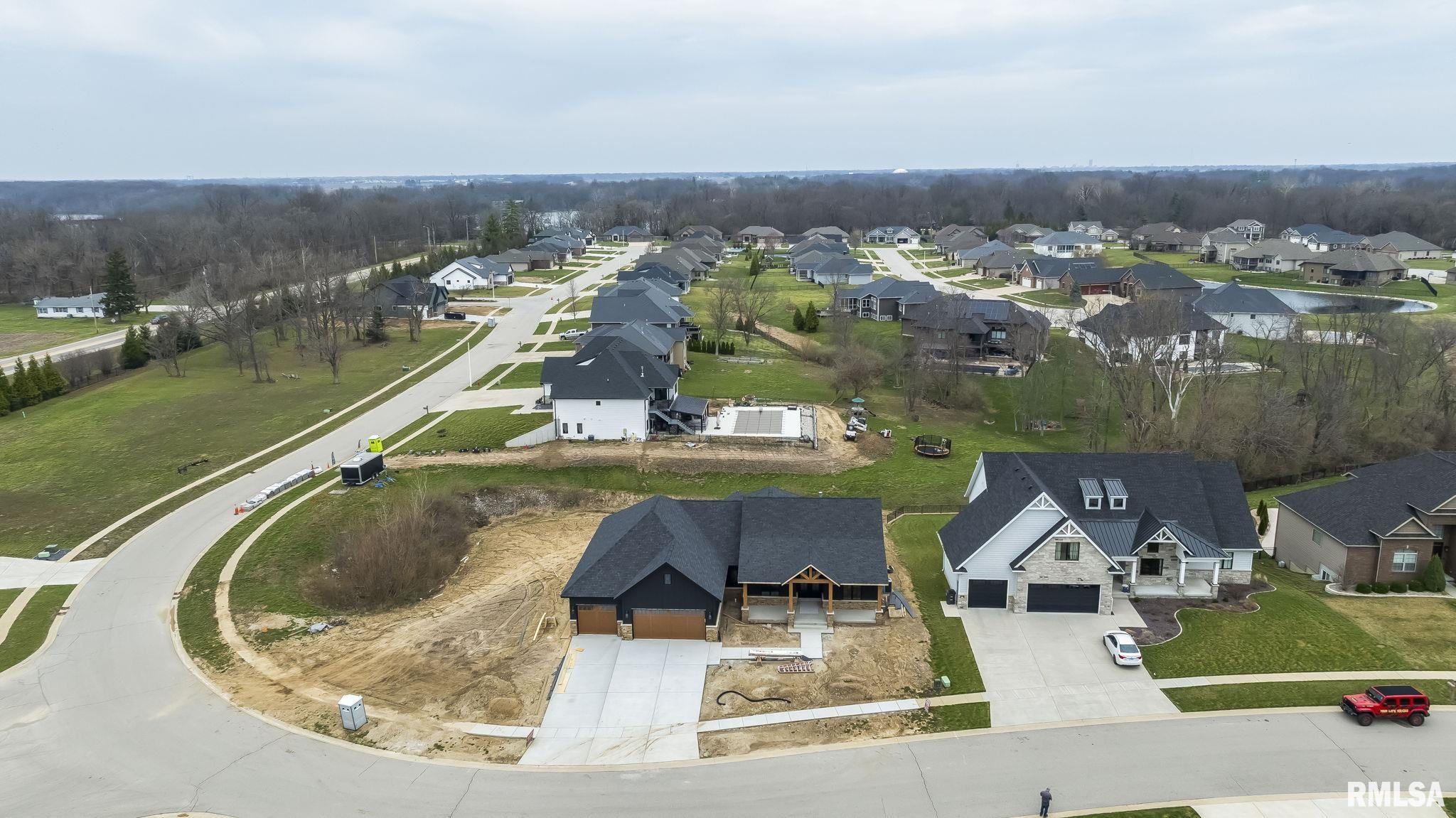 1807 WILLOW BEND