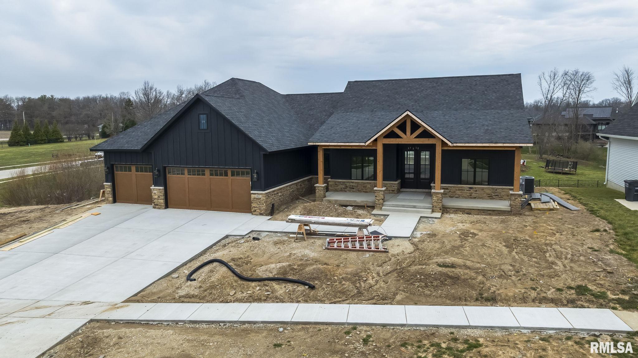 1807 WILLOW BEND