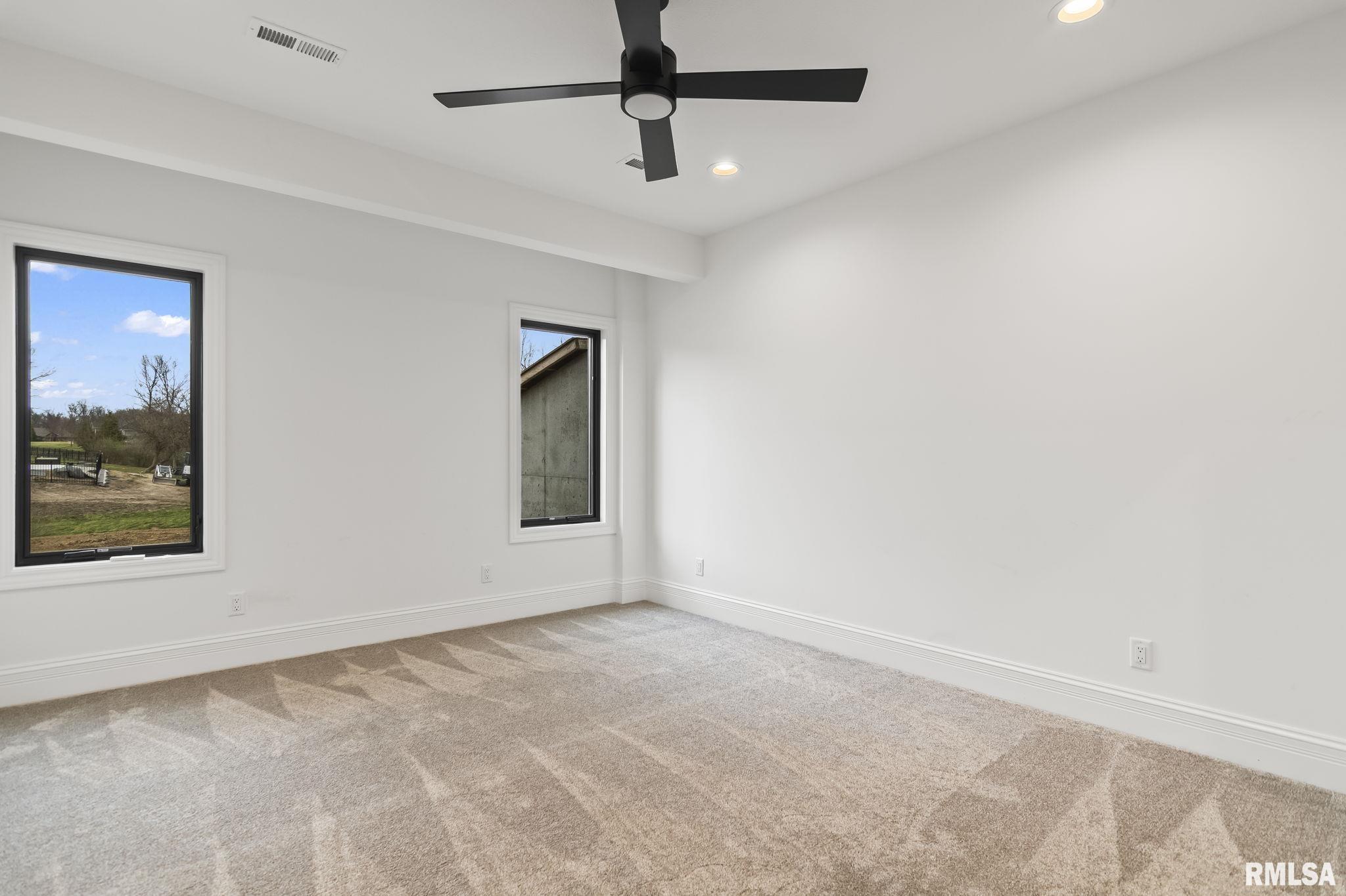 1807 WILLOW BEND