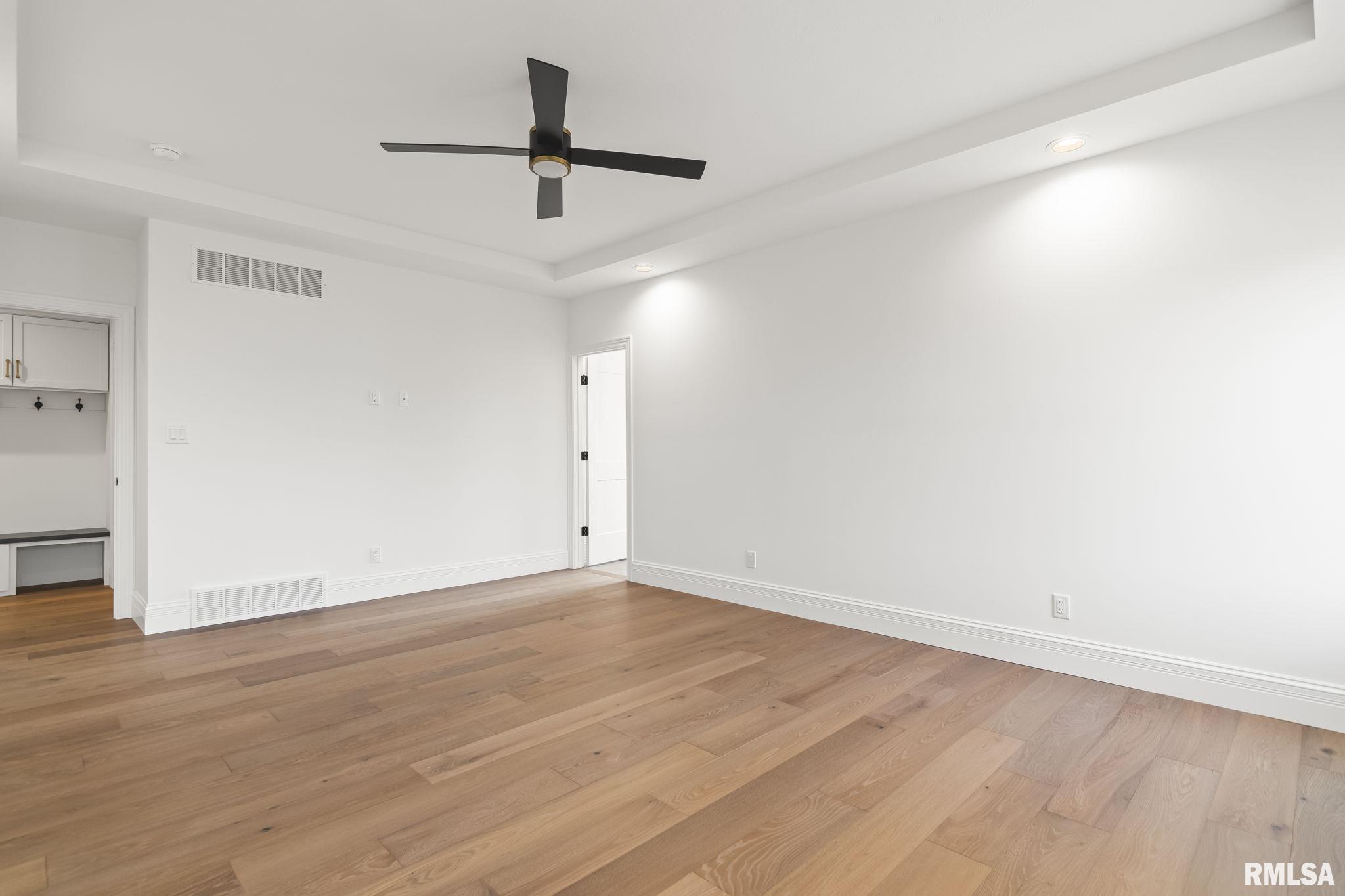 1807 WILLOW BEND