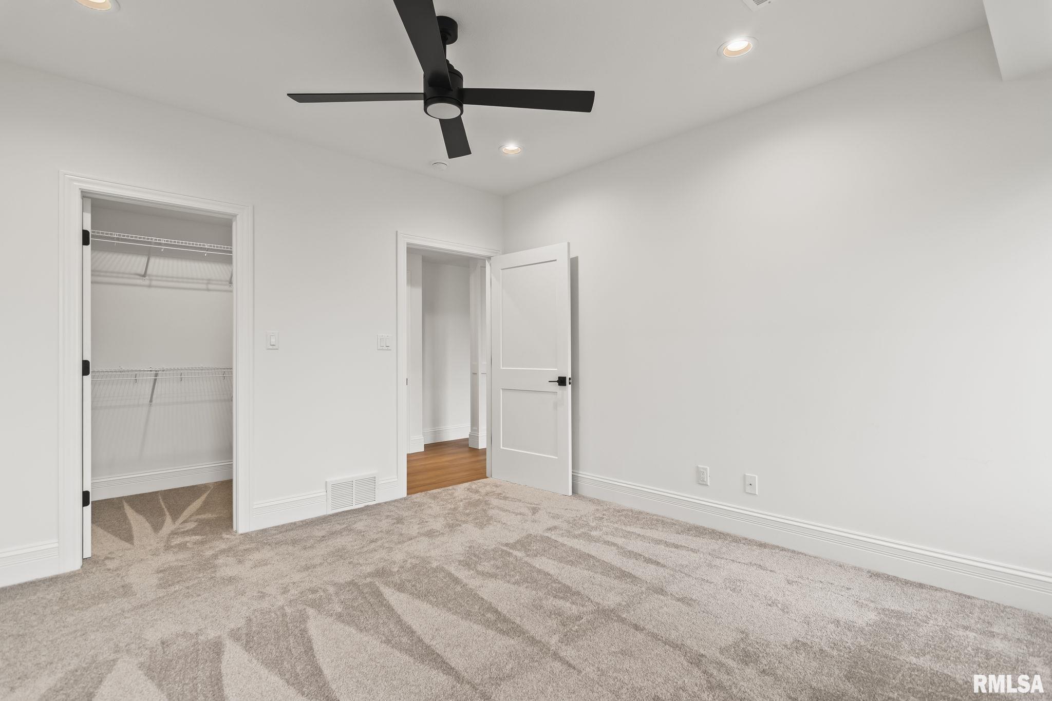 1807 WILLOW BEND