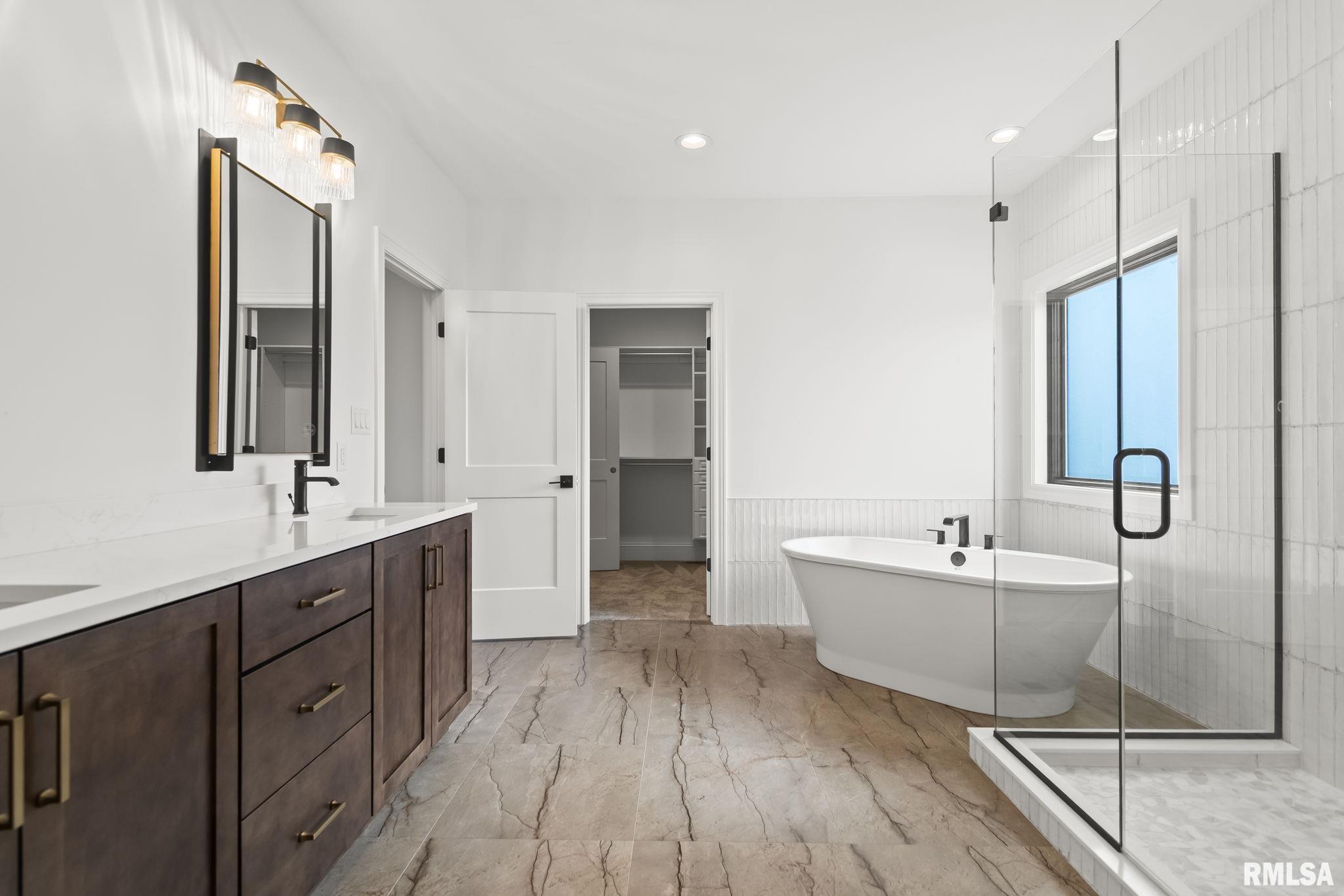 1807 WILLOW BEND