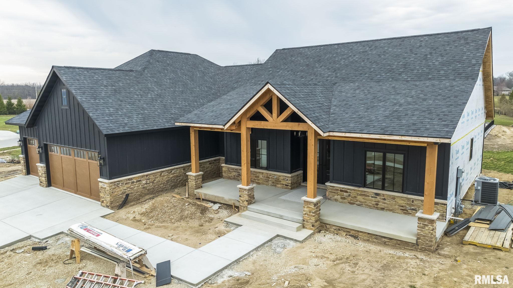 1807 WILLOW BEND