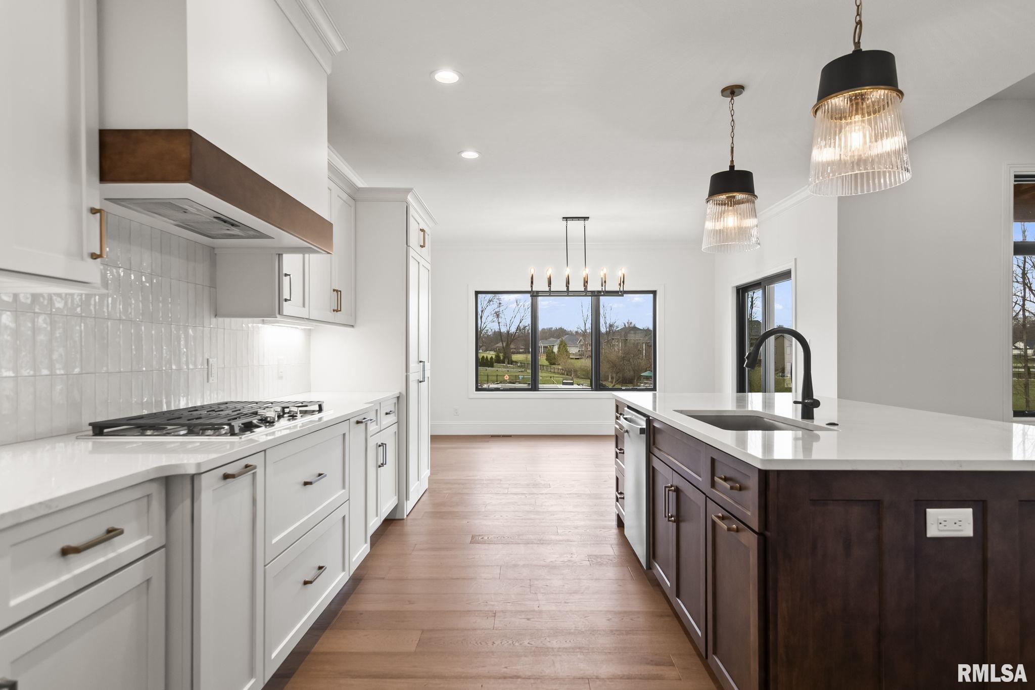 1807 WILLOW BEND