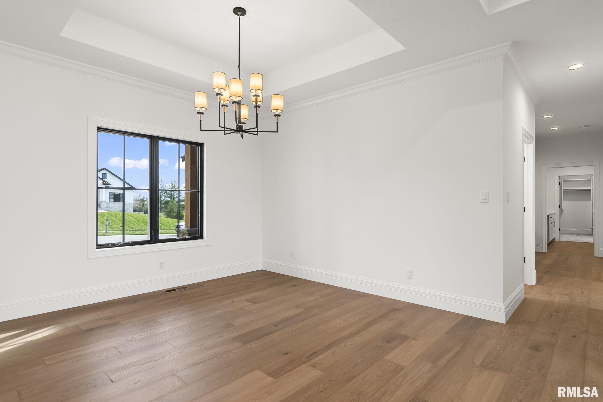 1807 WILLOW BEND
