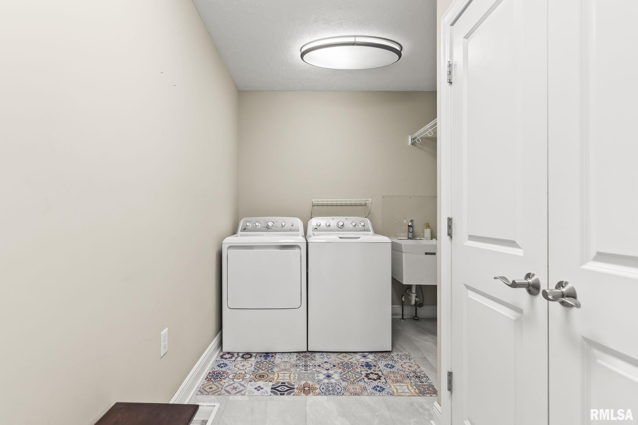 2403 Interlacken Road