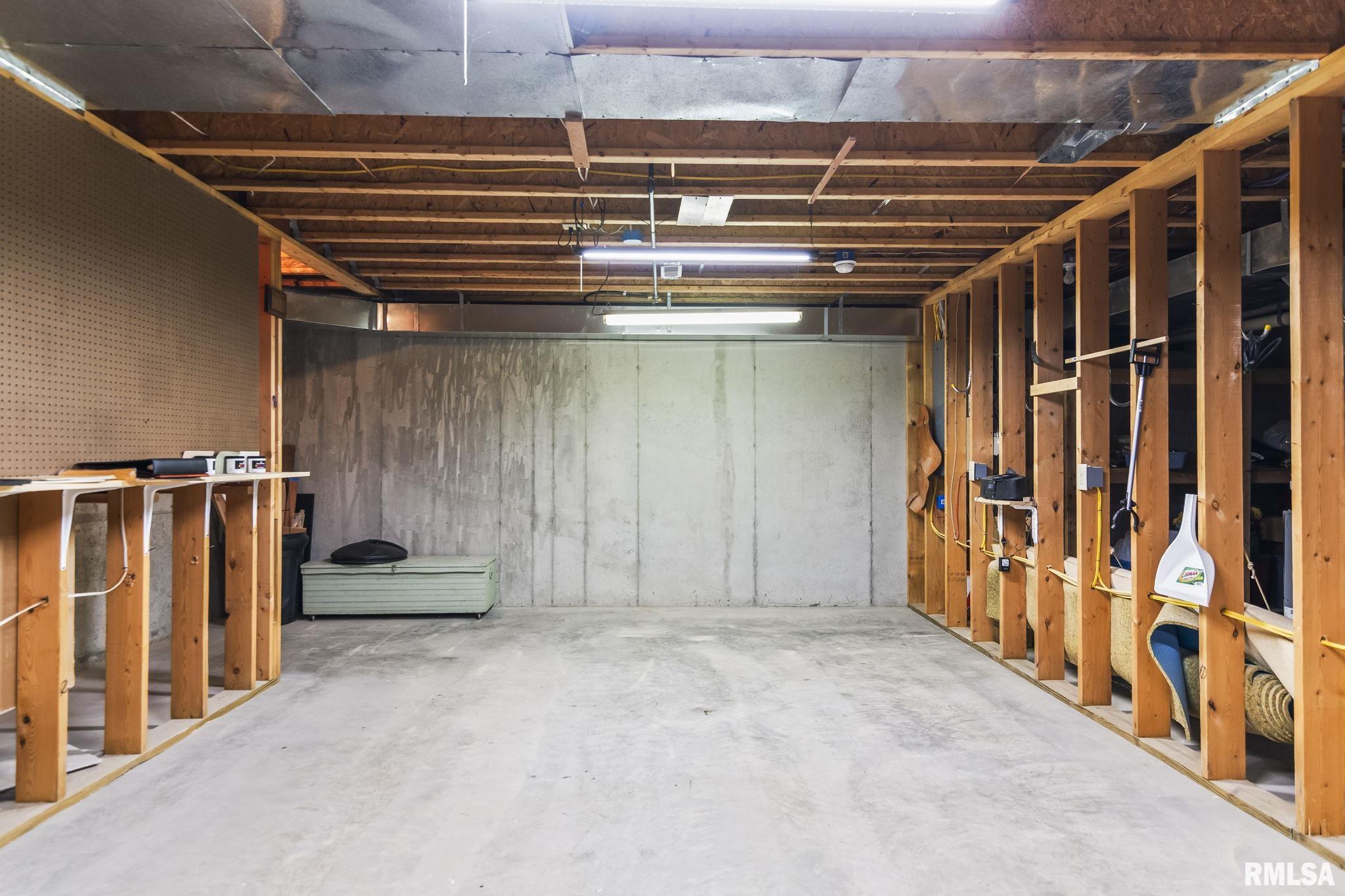 2403 Interlacken Road