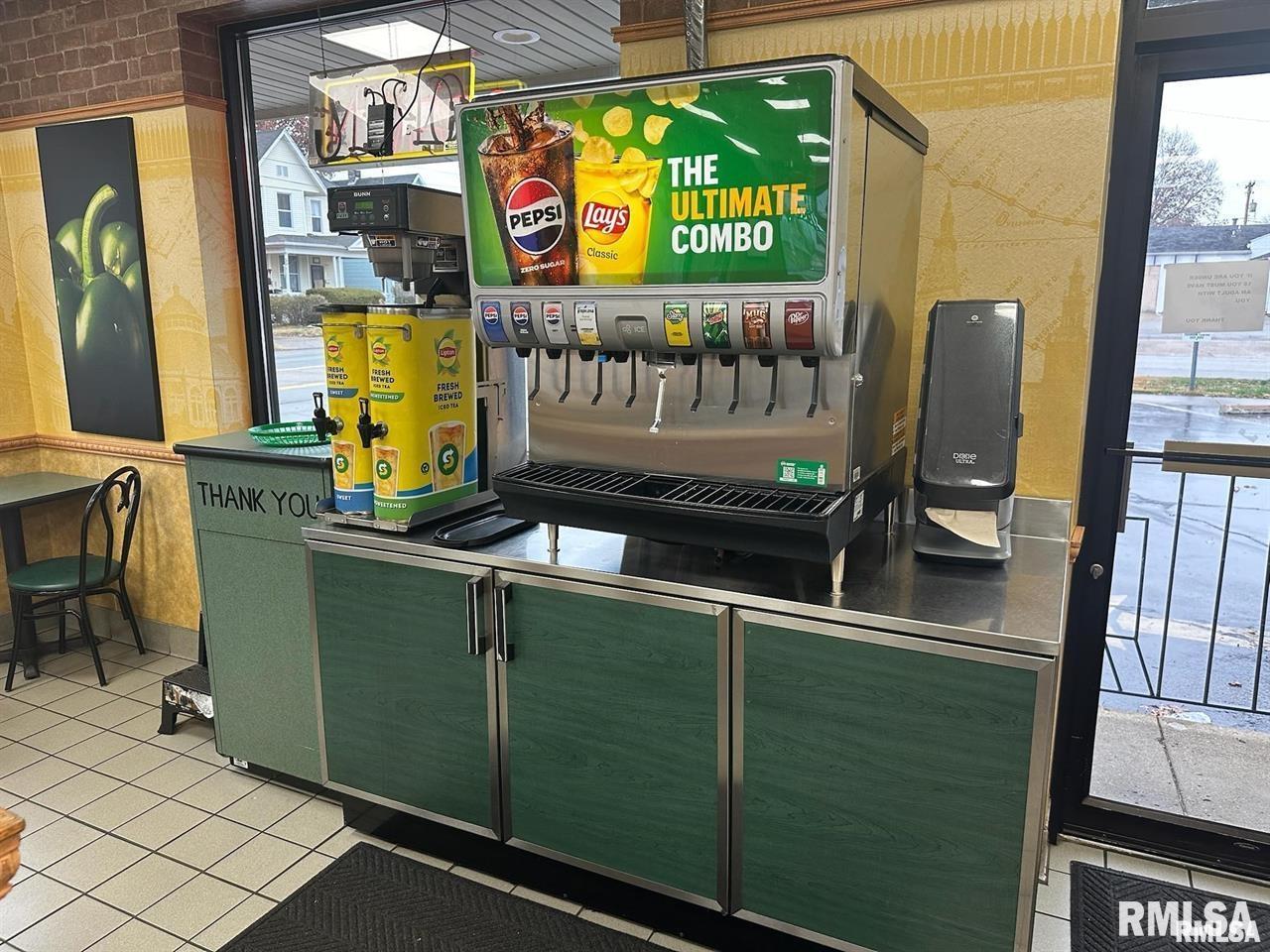 630 E North Grand Avenue