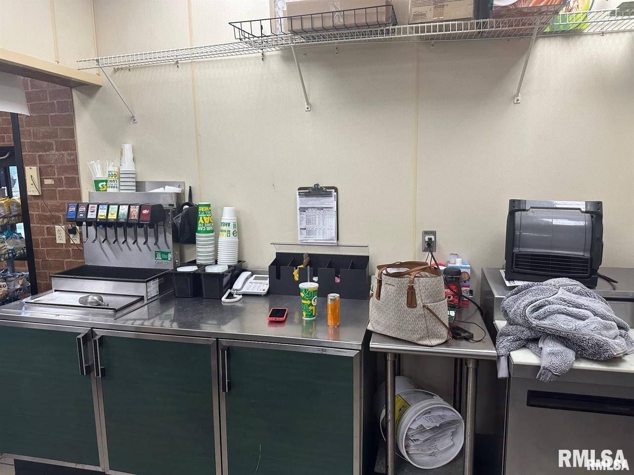 630 E North Grand Avenue