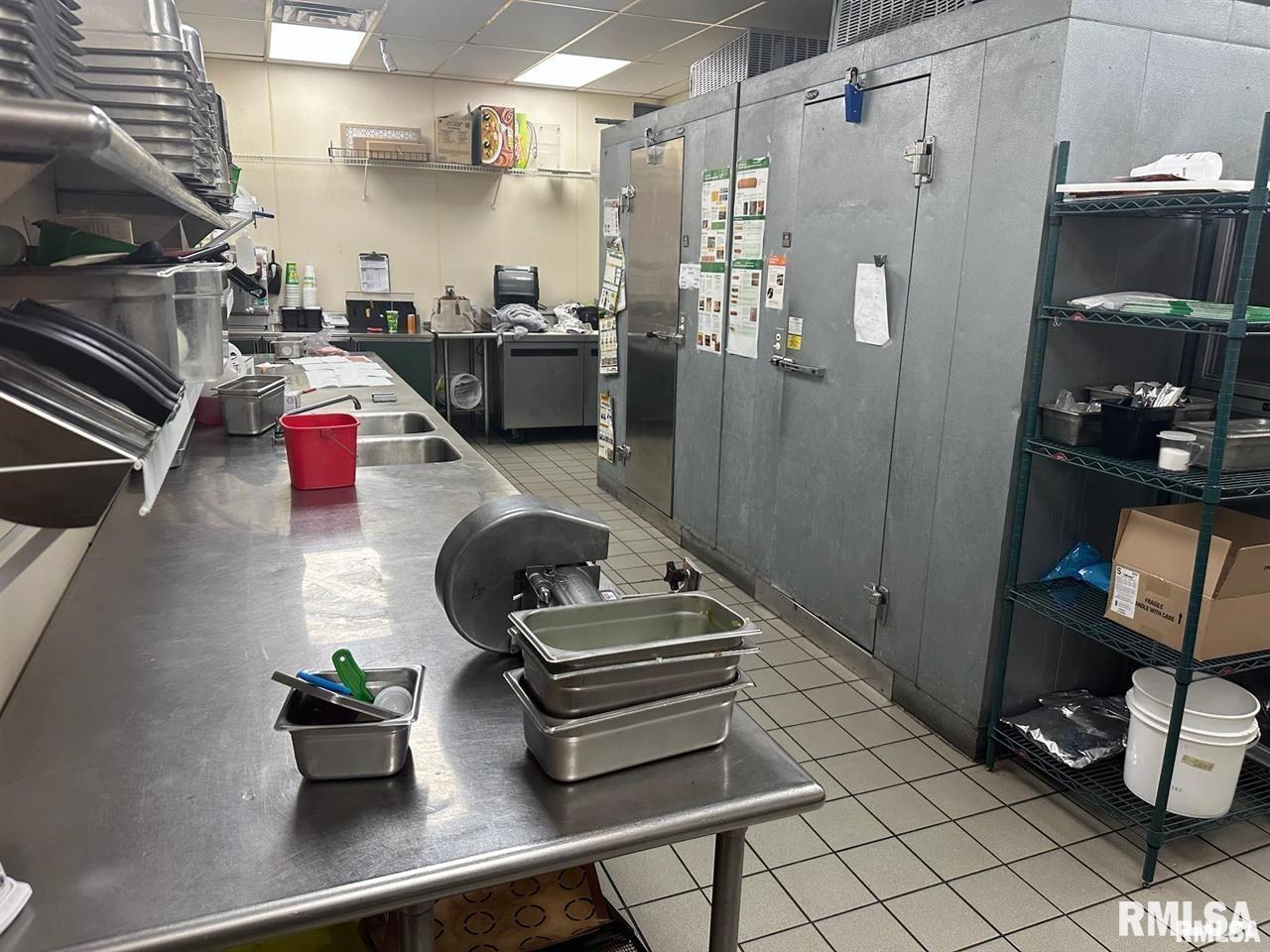 630 E North Grand Avenue