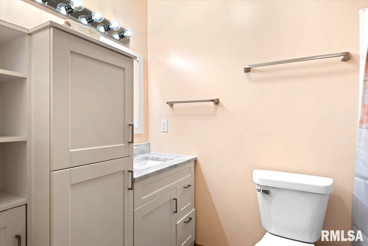 1116 Bolin Court