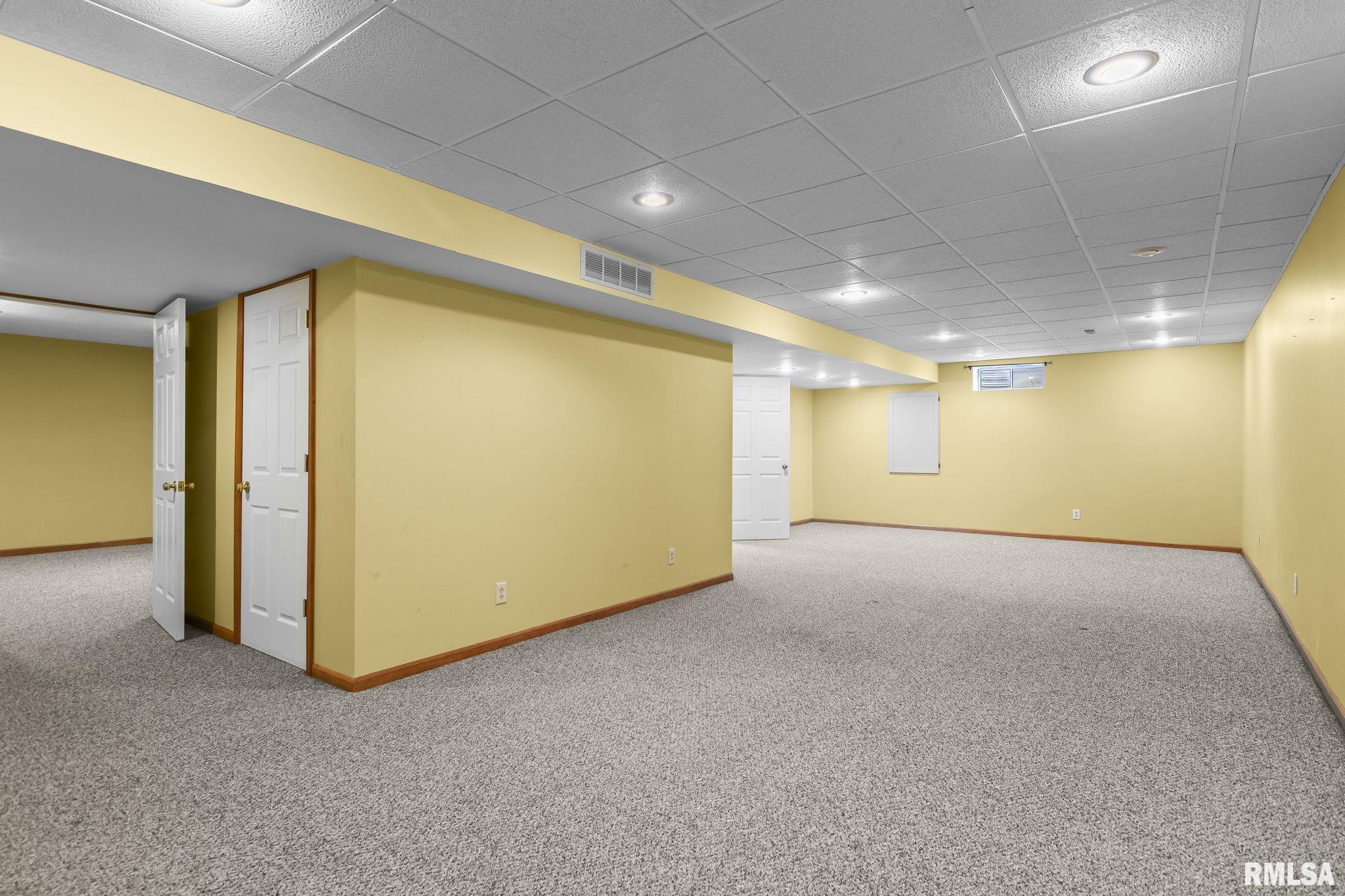 3924 Surry Place Lane