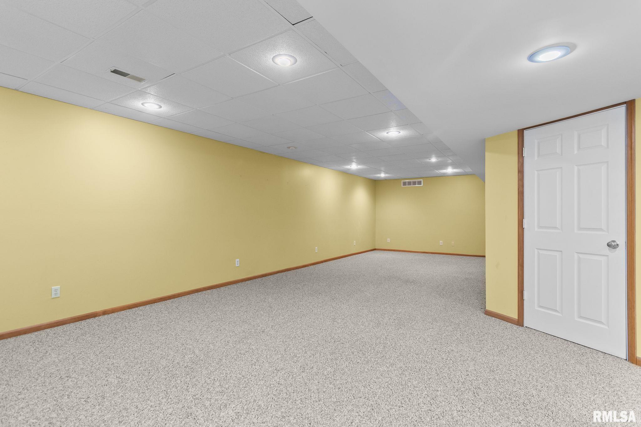 3924 Surry Place Lane