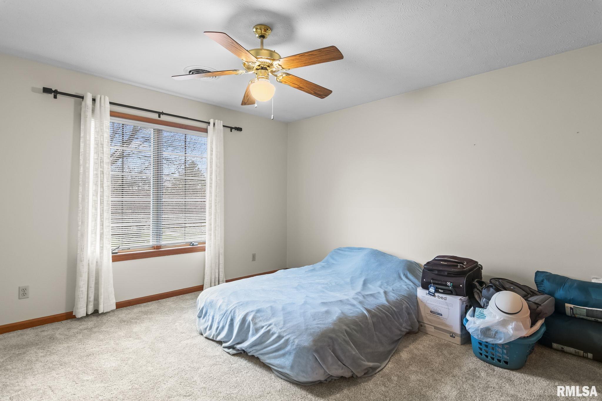 3924 Surry Place Lane