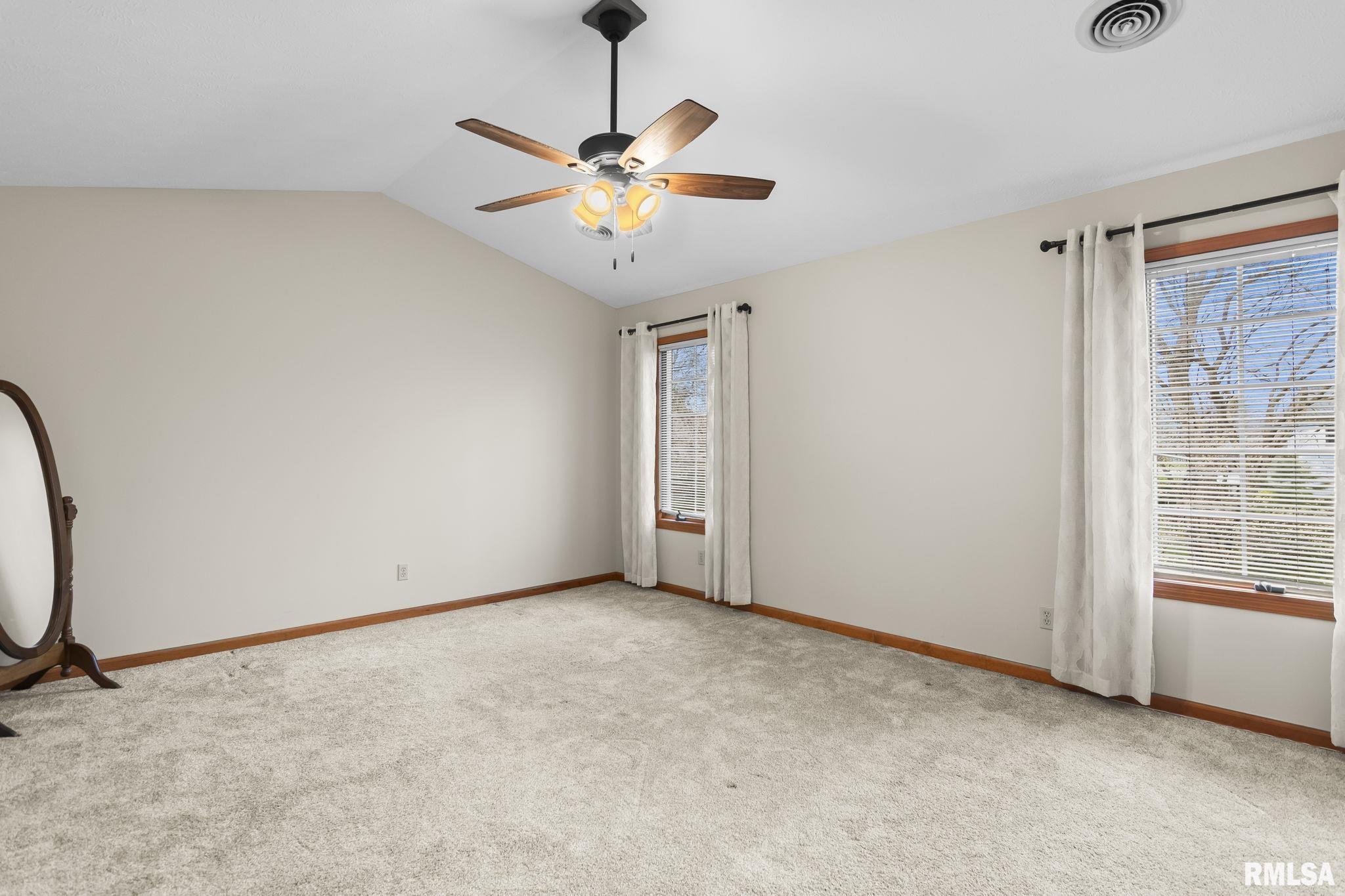 3924 Surry Place Lane