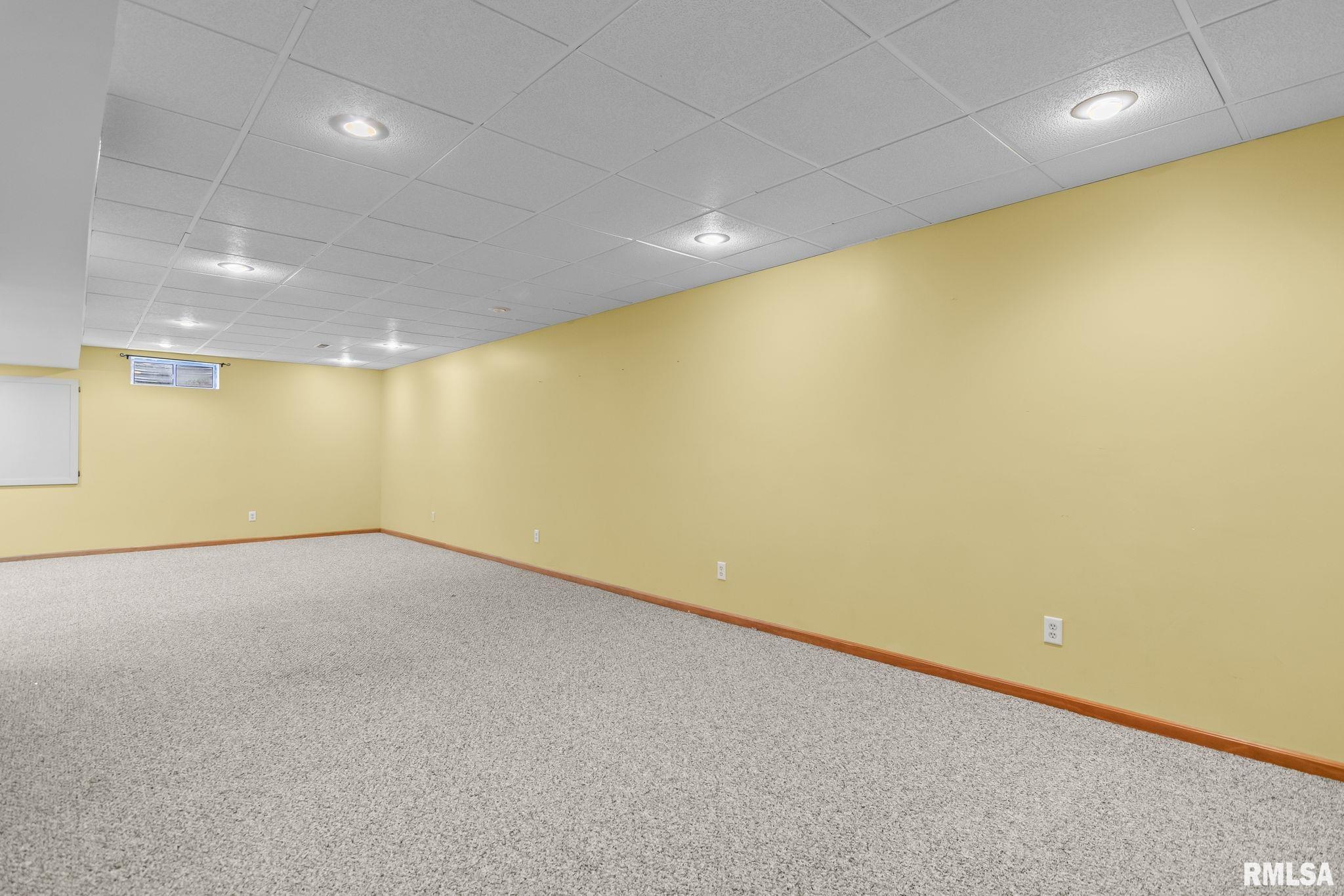 3924 Surry Place Lane