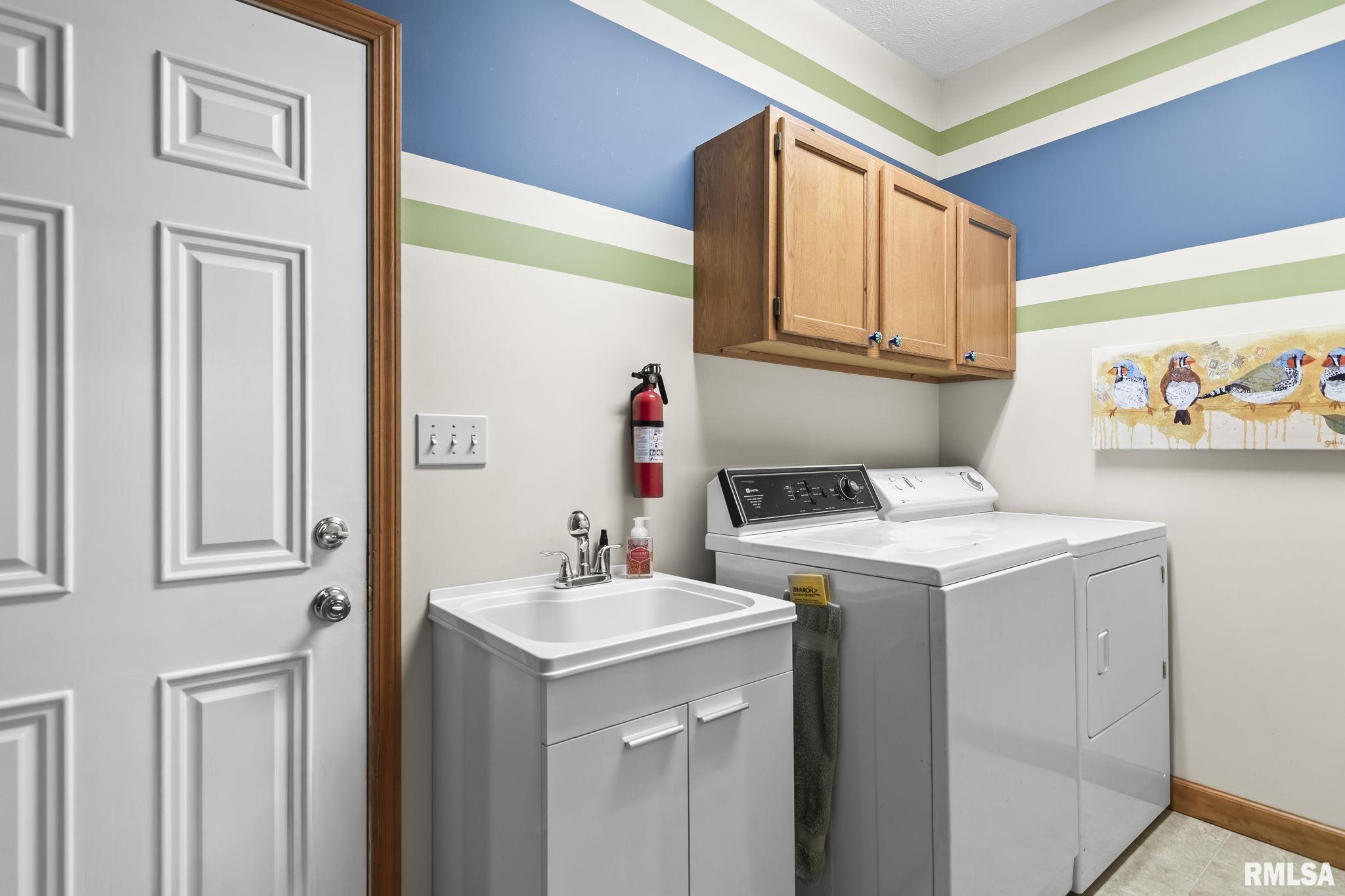 3924 Surry Place Lane