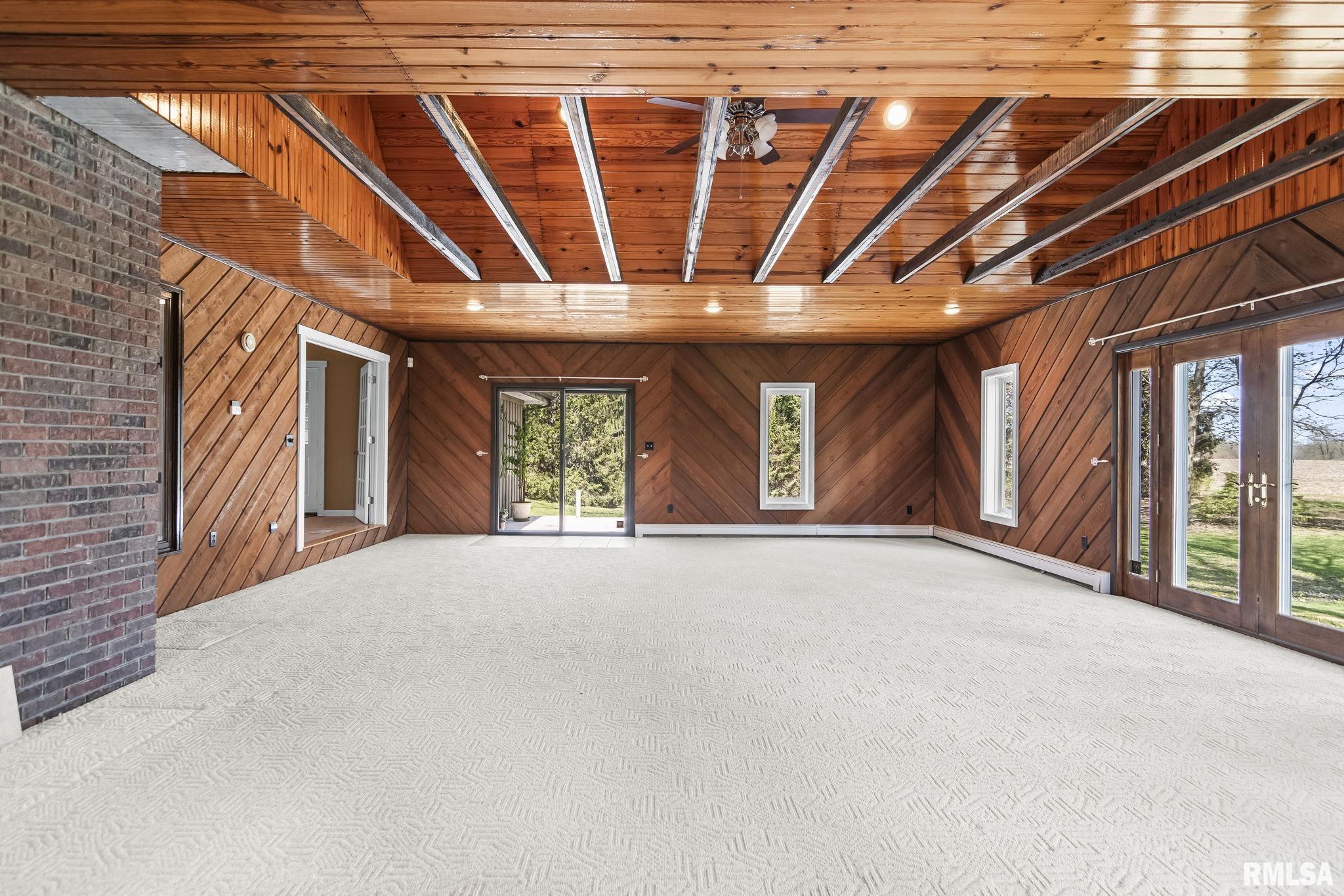 2784 HILLTOP Road