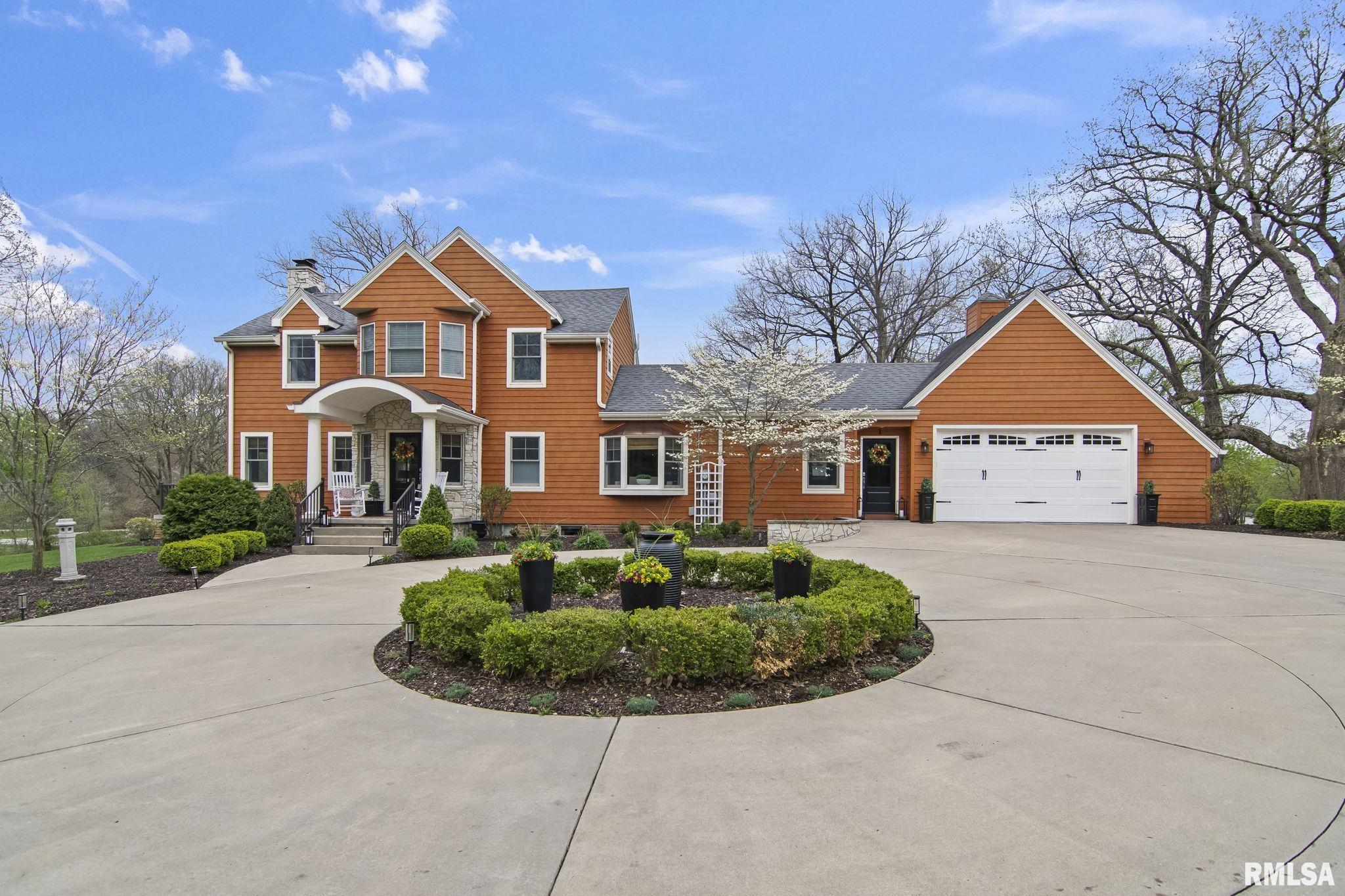 1 HILLCREST Road